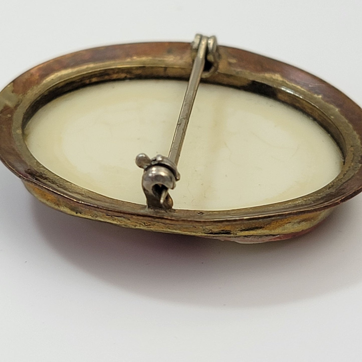 Antique 1910s Carved Shell Cameo Brooch