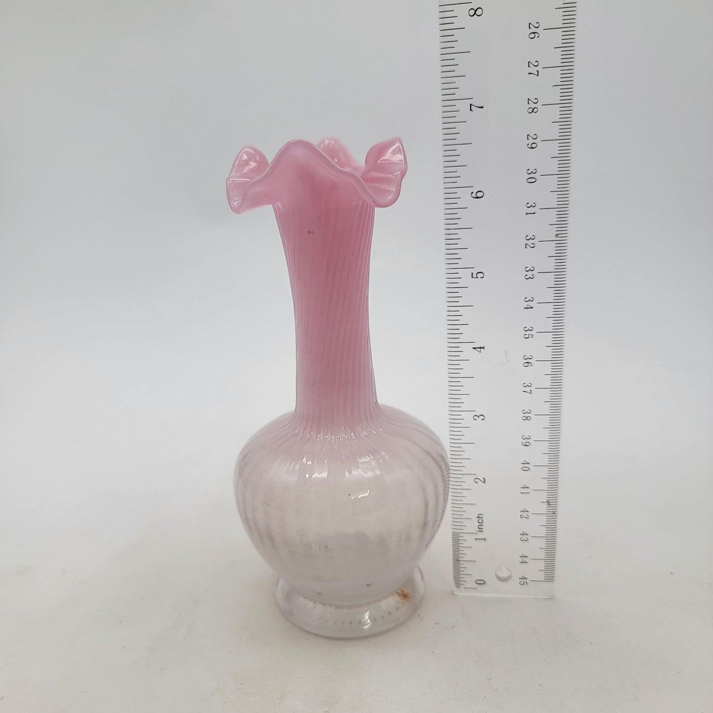 Victorian Ruffled Ombre Pink Art Glass Vase