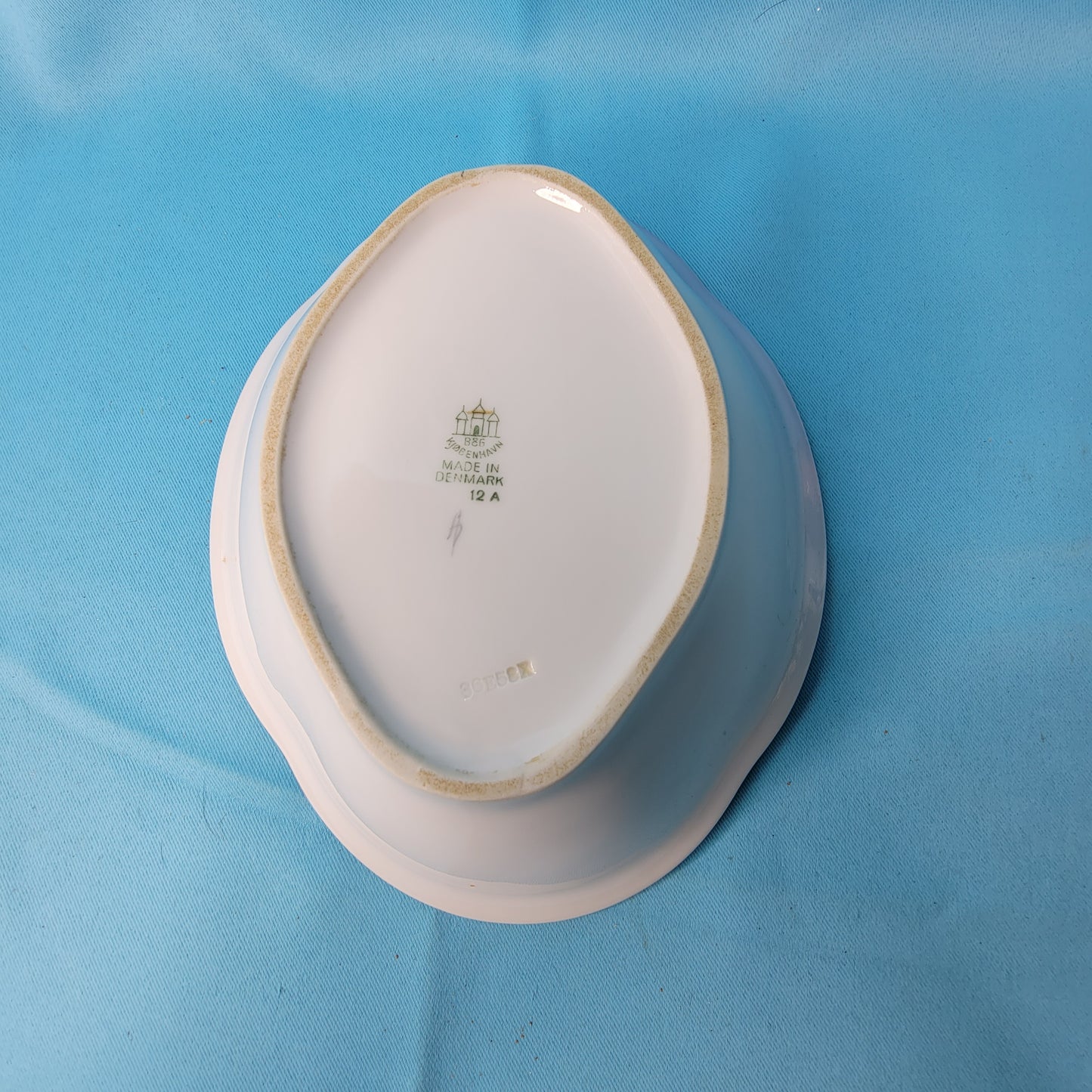 Bing and Grondahl Copenhagen Porcelain Seagull Oval Serving Bowl