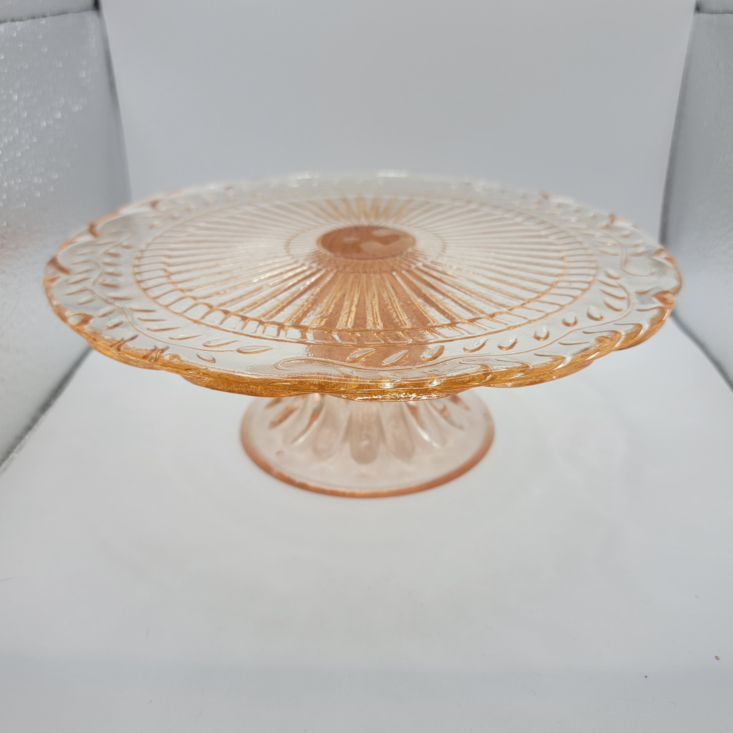 Depression glass hotsell cake plate