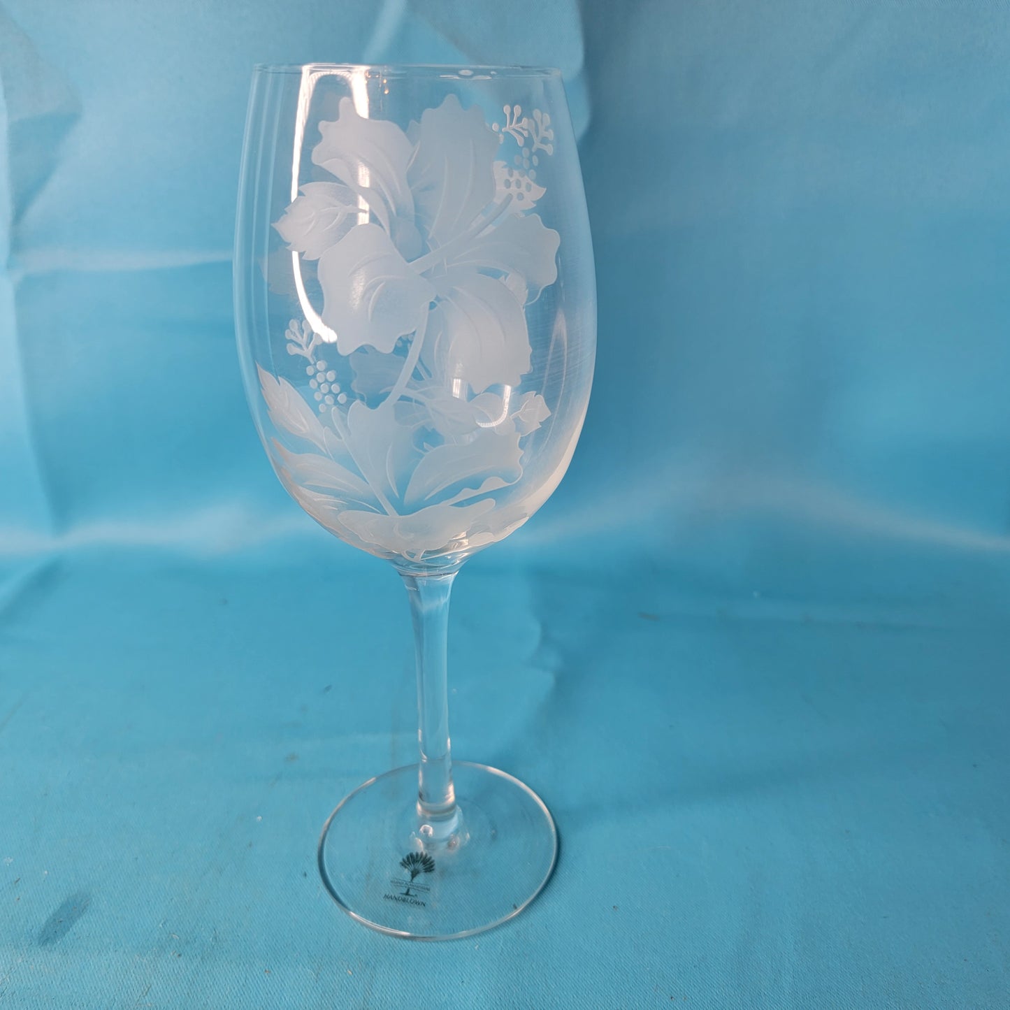 2005 Island Pantathalon Hibiscus Wine Glasses