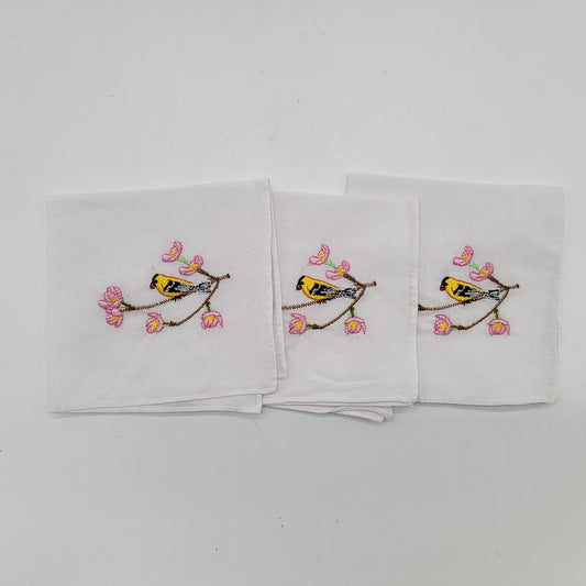 Set of Embroidered Napkins - Yellow Bird
