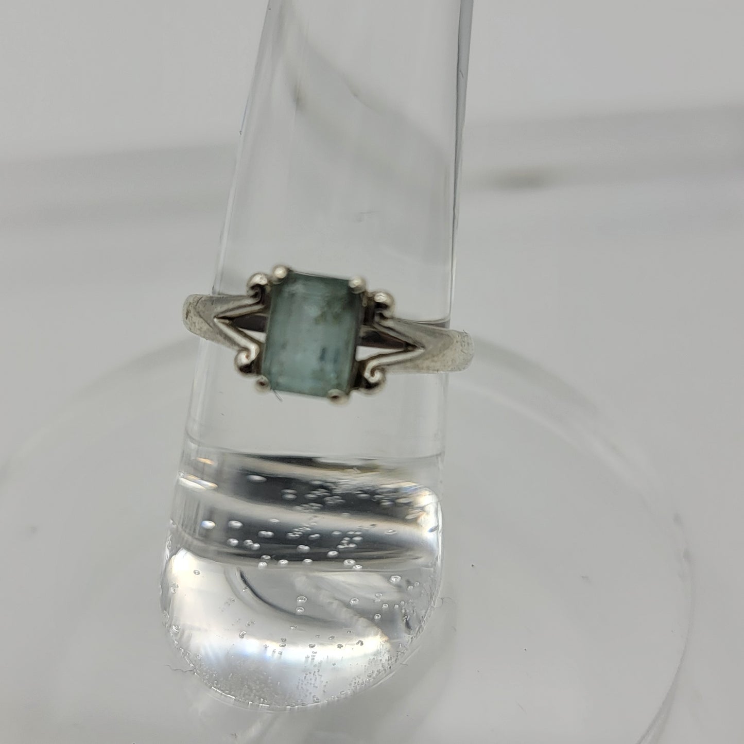 925 Silver Blue Topaz Ring Size 5.75