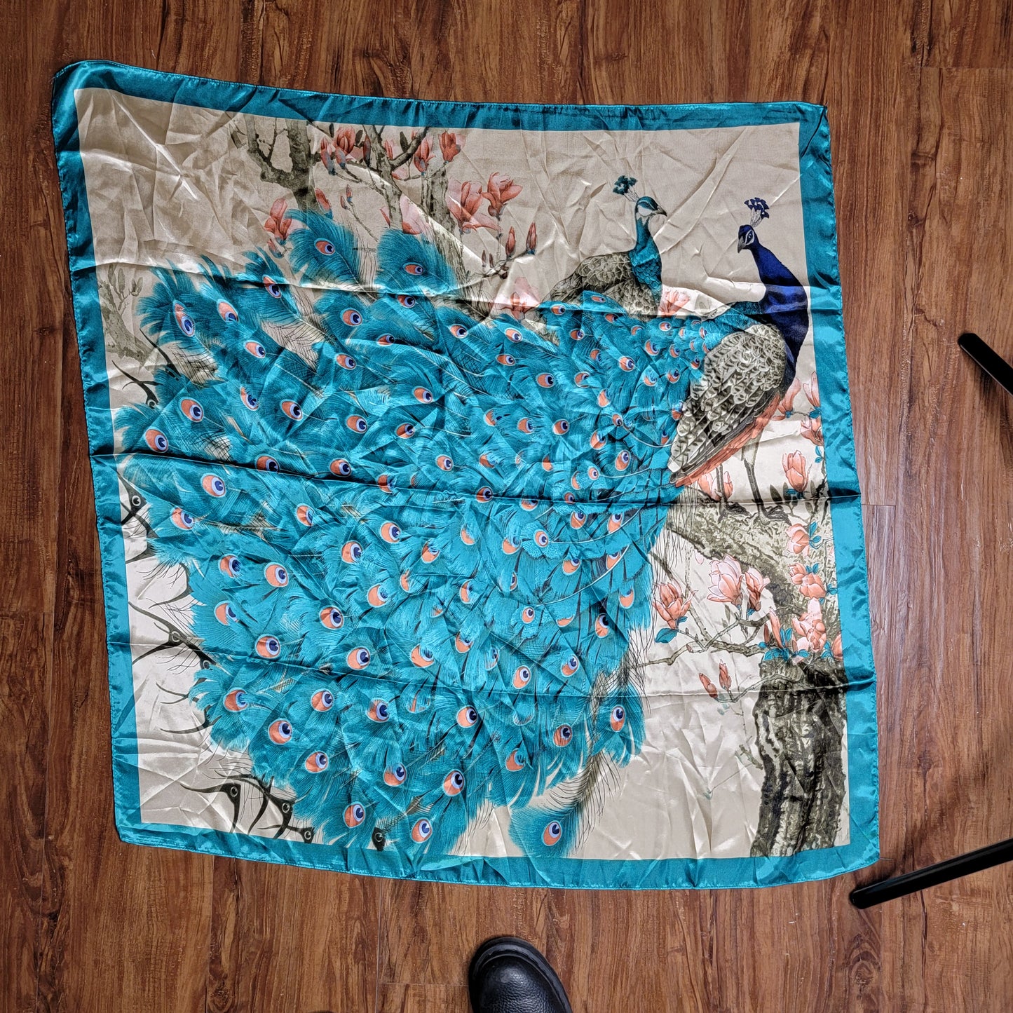 Two Peacocks Scarf