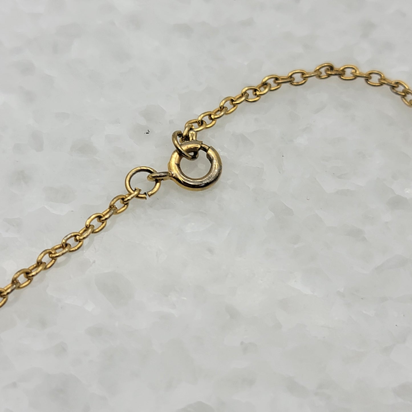 Dainty Goldtone Necklace with Knots