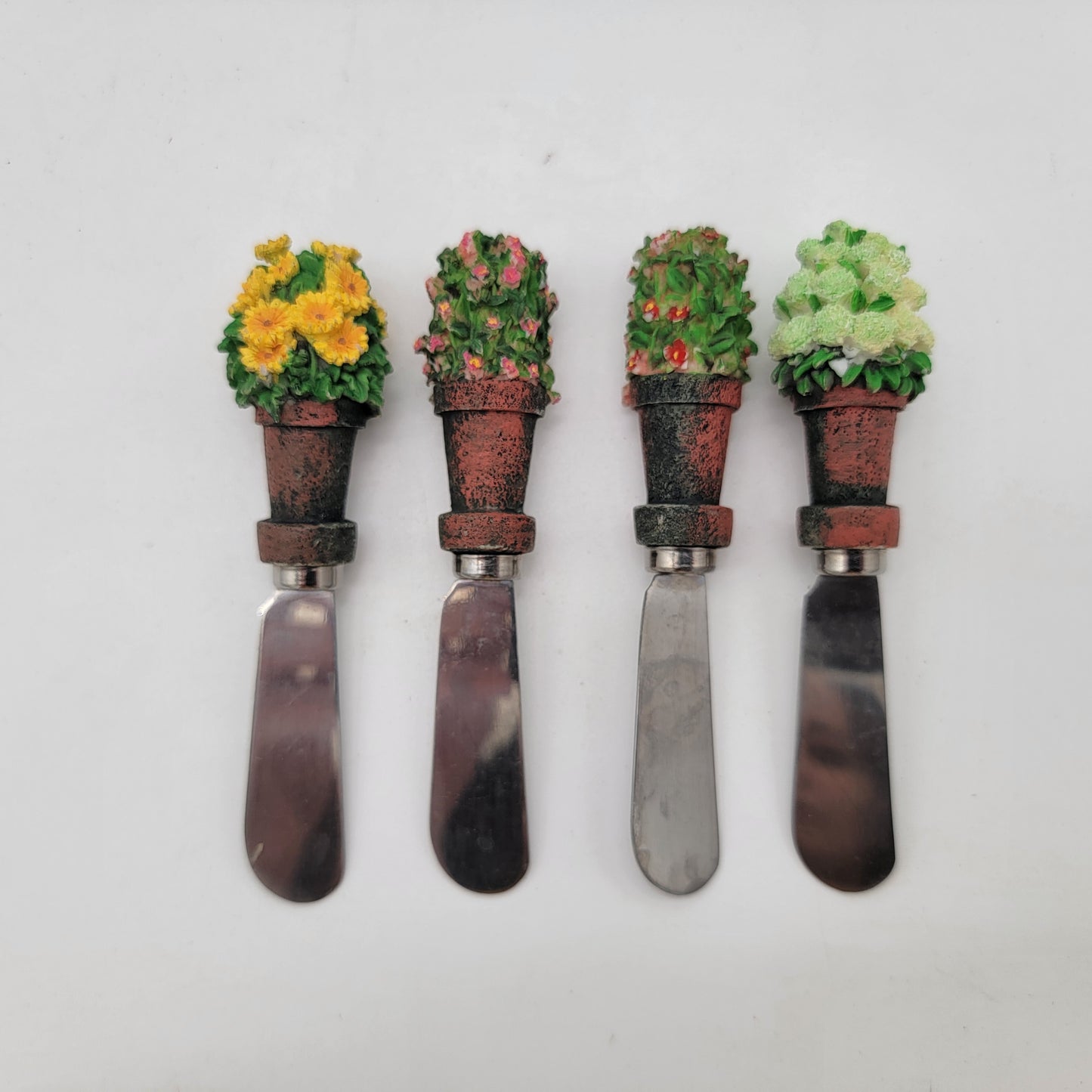 Flower Bush Spreaders Set