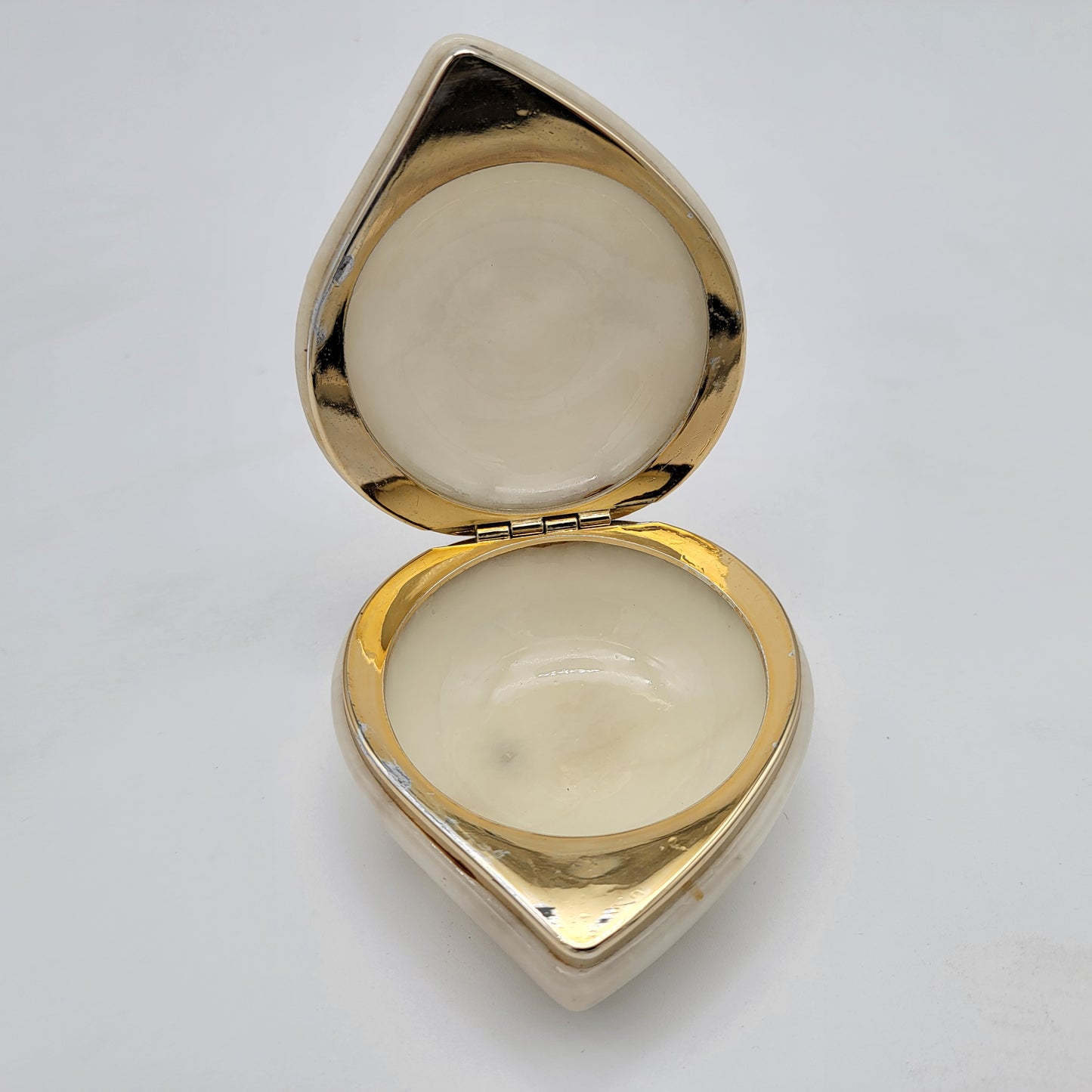 Alabaster Heart Trinket Box