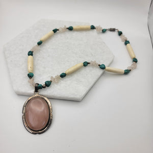 Descriptive image text