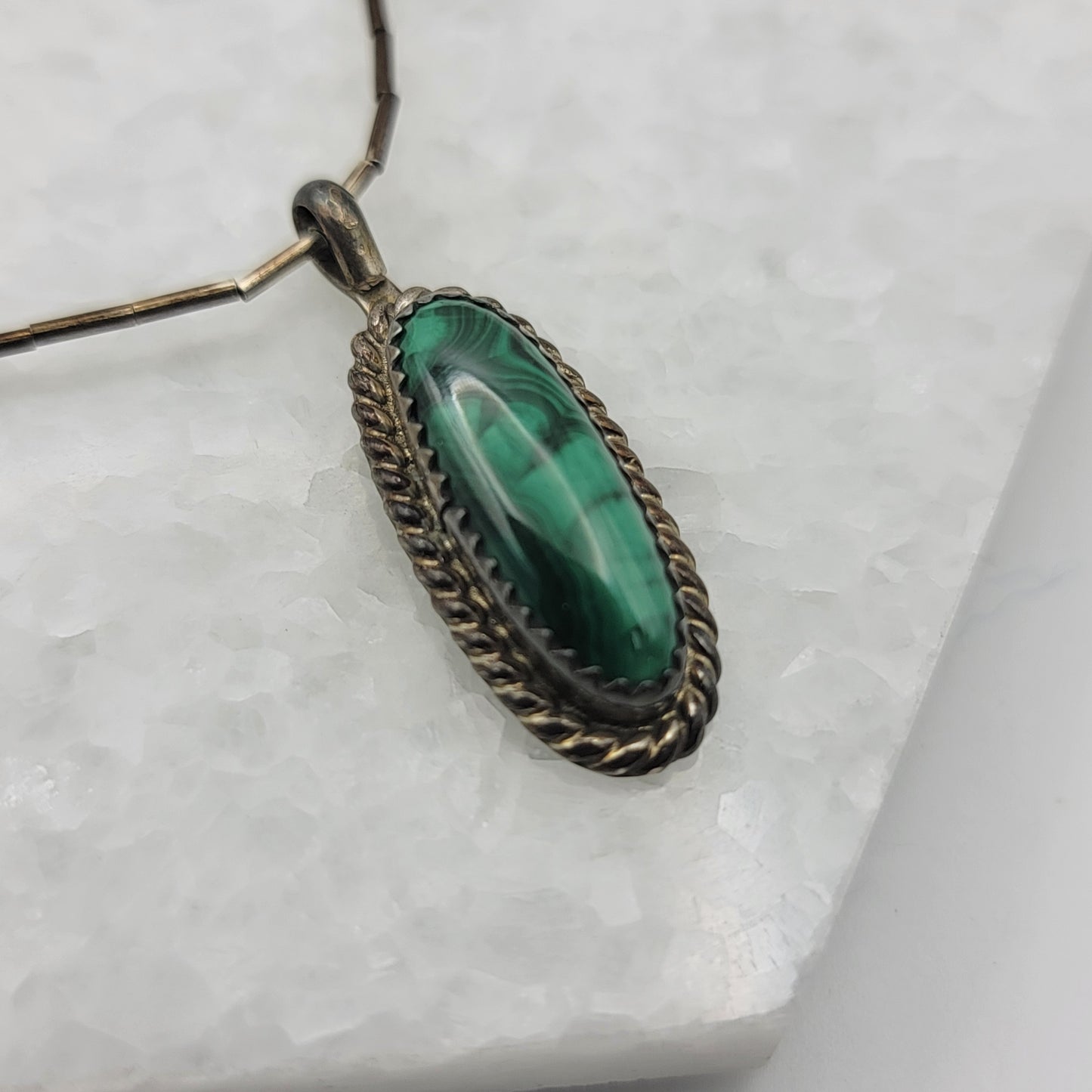 Thomas Tso Navajo Liquid Silver Sterling Malachite Pendant Necklace