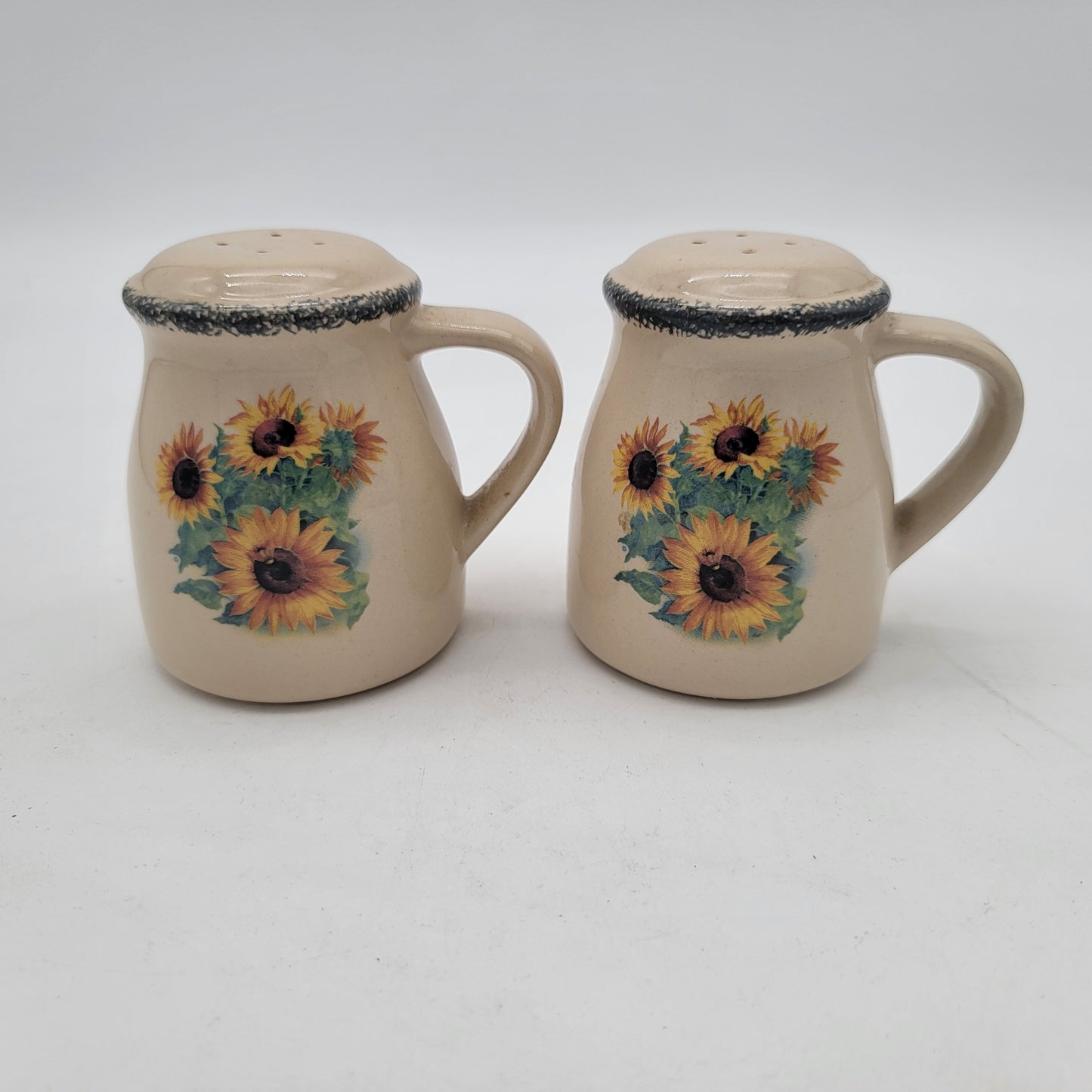 Home and Garden Party Sunflower Salt and Pepper Shakers