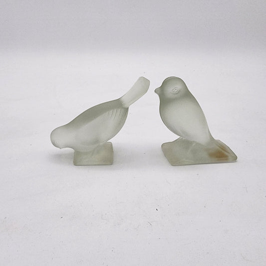 Pair of LE Smith Frosted Glass Birds