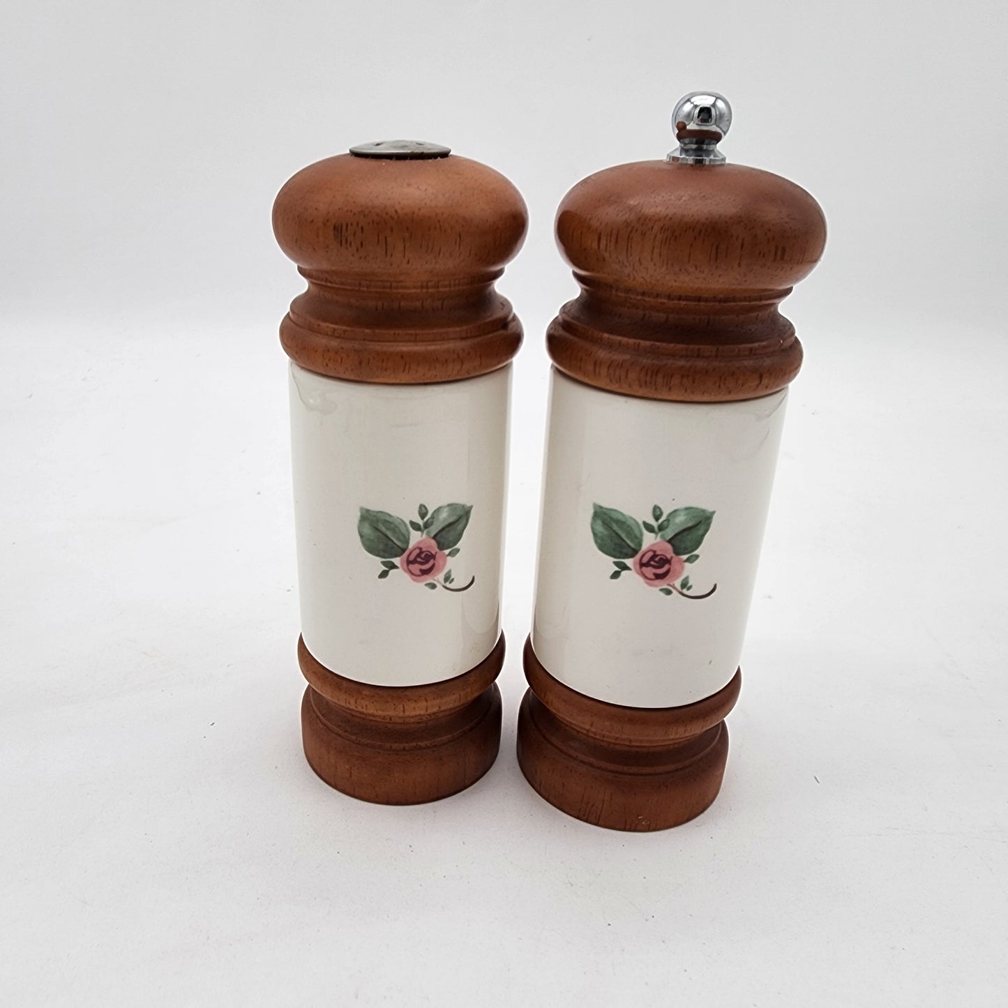 Mr Dudley Pfaltzgraff Grapevine Salt and Pepper Shakers