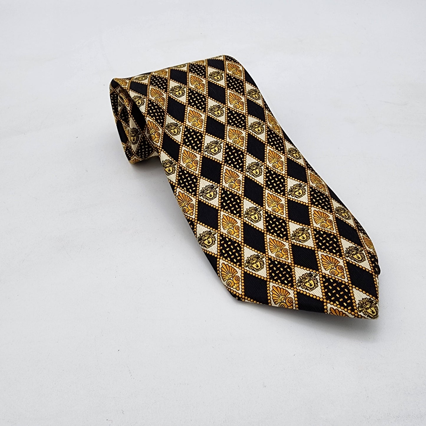 Gianni Versace 100% Silk Tie All Over Gold Black Diamond