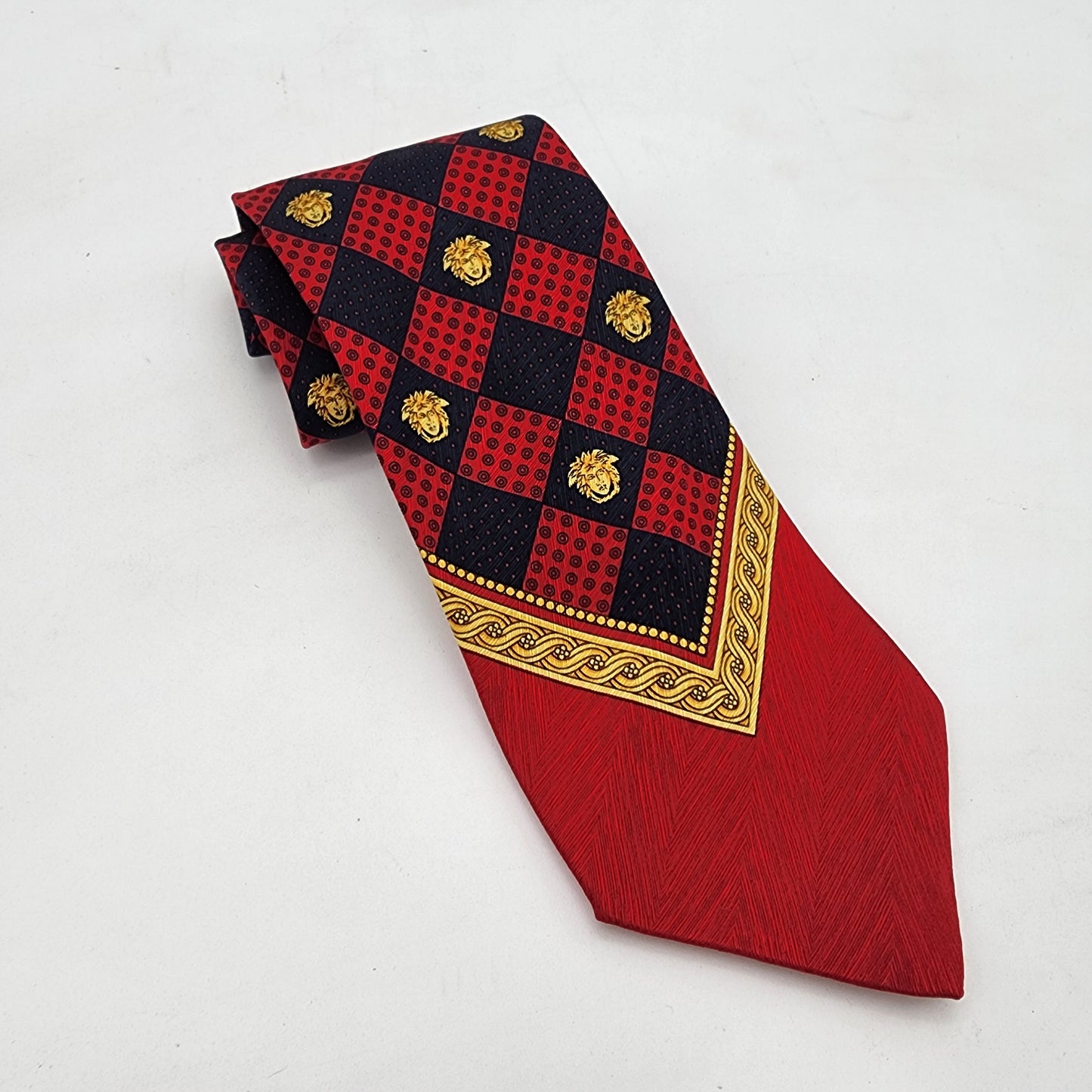 Gianni Versace 100% Silk Tie Red with Medusa Heads