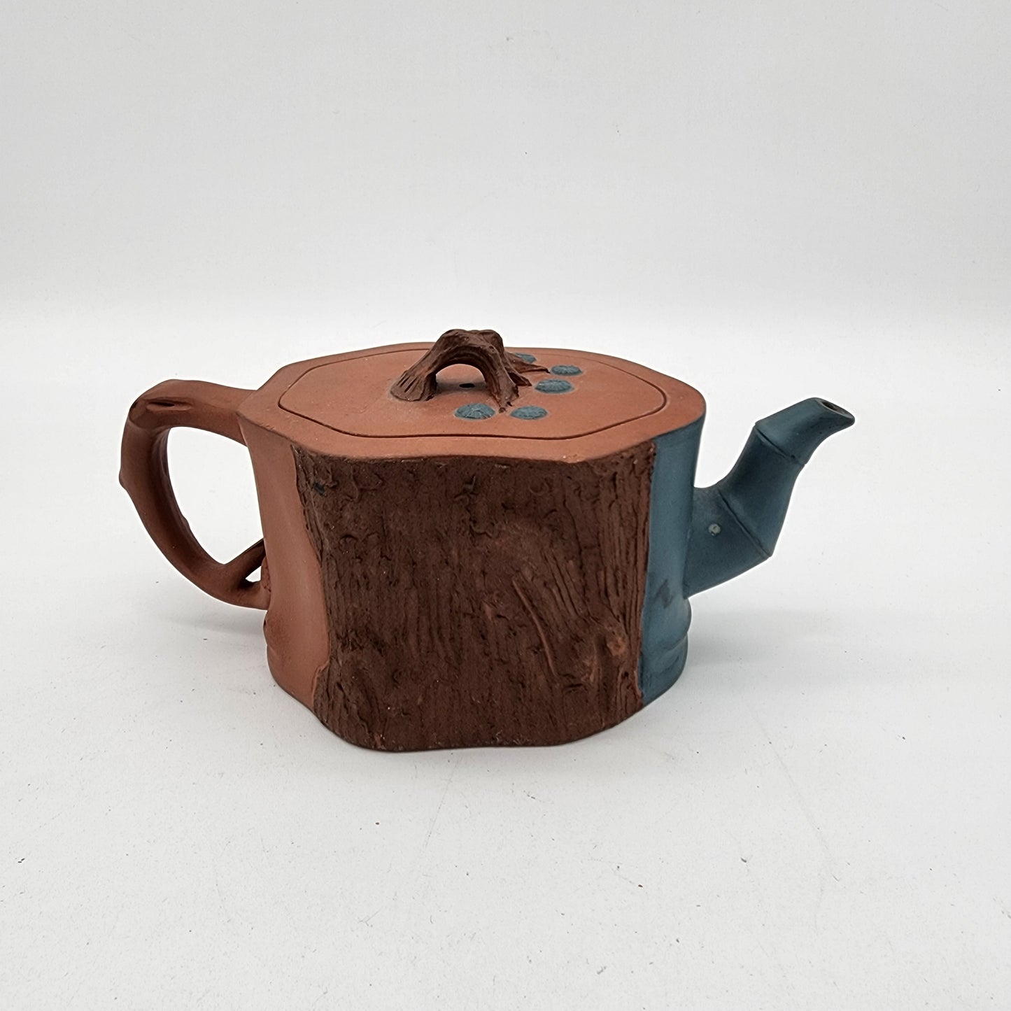 Yixing Zisha Two Tone Clay Teapot