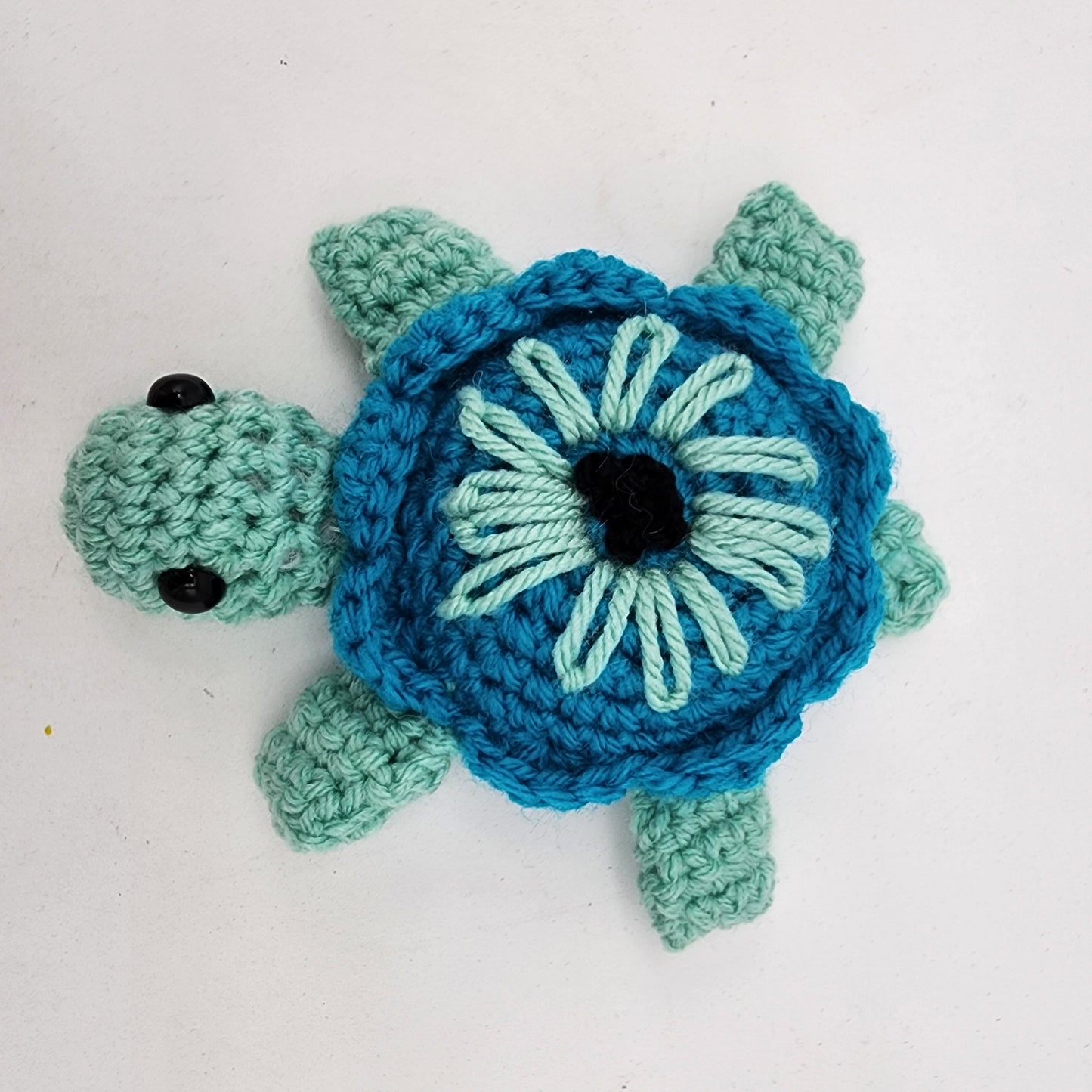 Hand Crocheted Turtle Green Blue Daisy