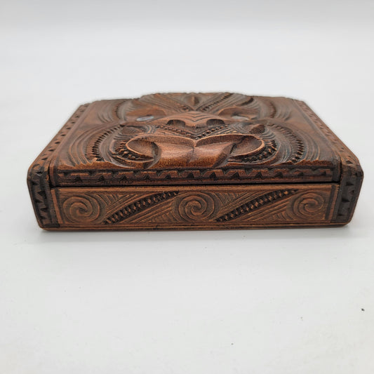 Vintage Maori Hand Carved Tiki Wood Playing Card Box & Paua Shell Eyes