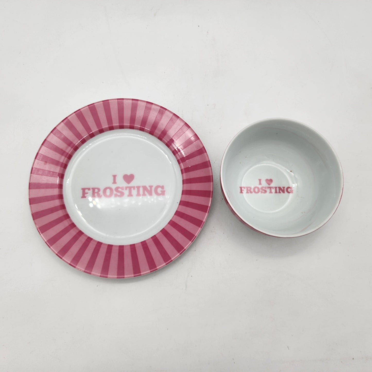 Cake Boss Bowl and Plate Set Pink