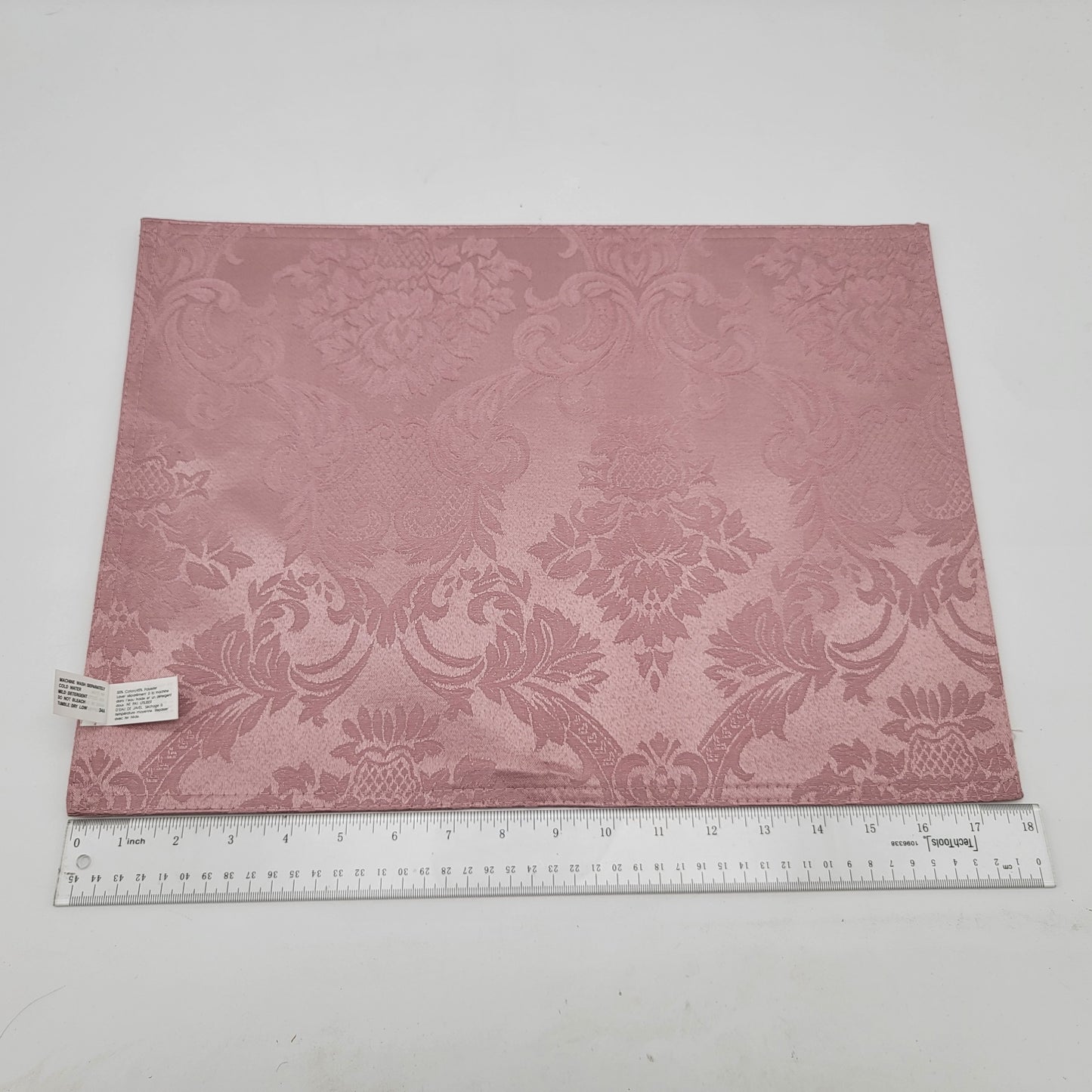 Set of 8 Pink Damask Placemats