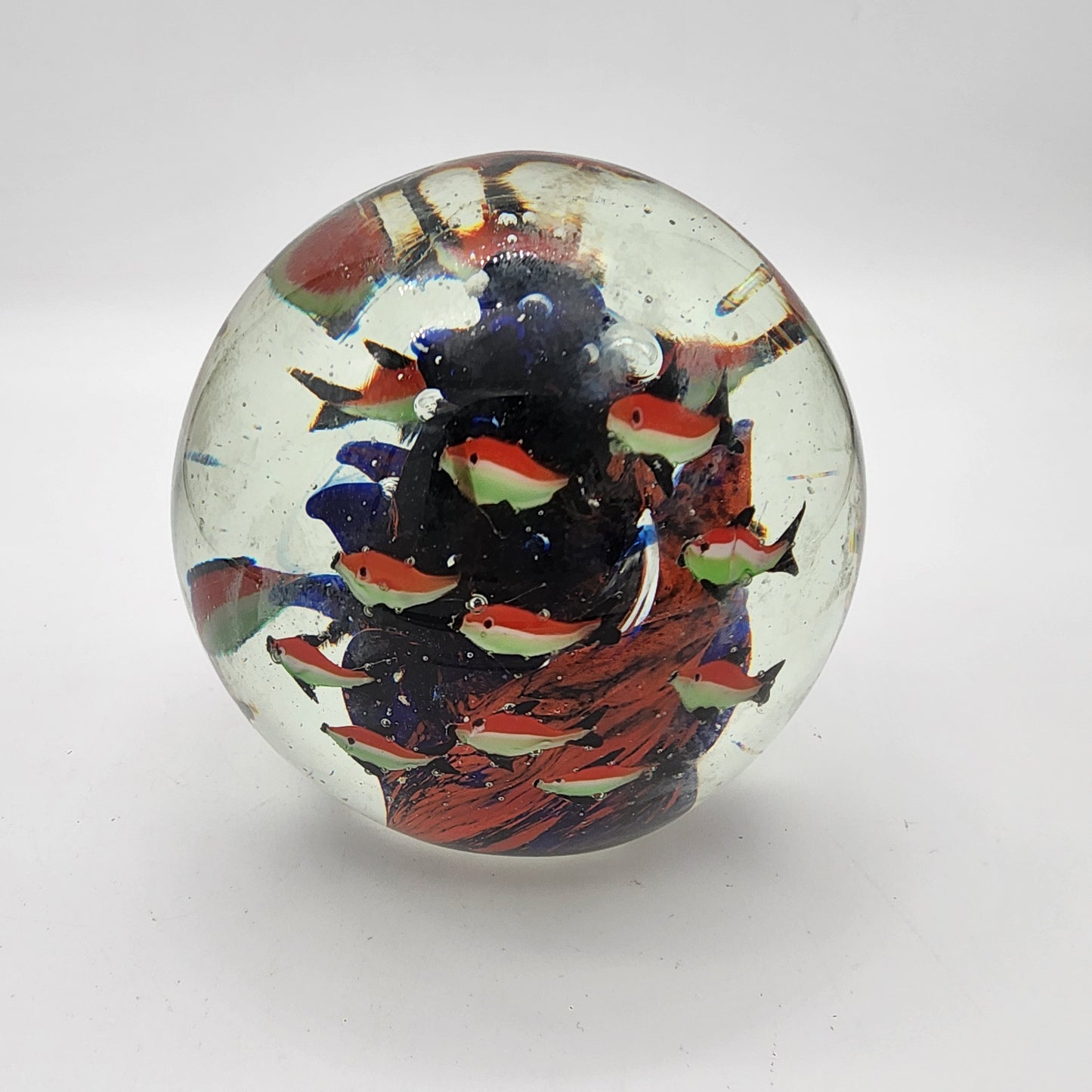 Large Sea Life Aquarium Glass Paperweight