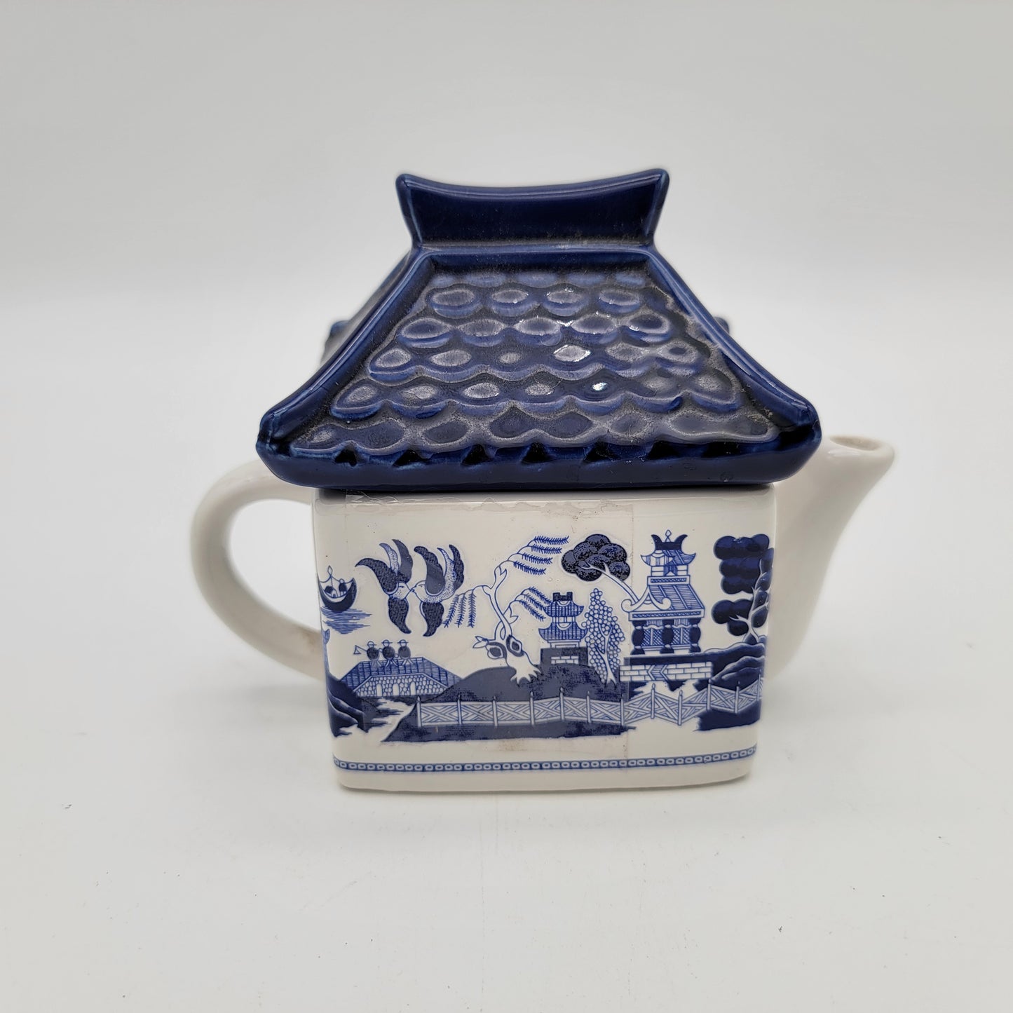 Pagoda Blue Willow Creamer