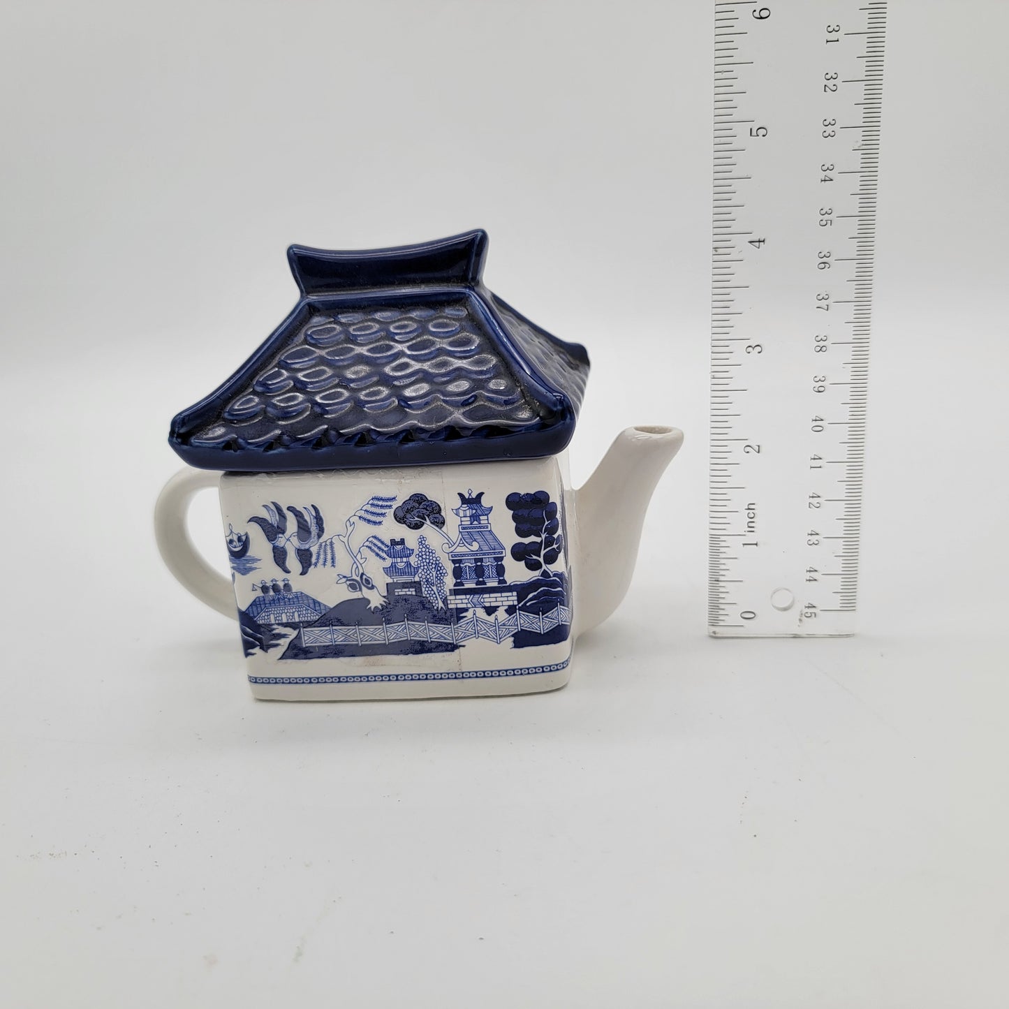 Pagoda Blue Willow Creamer