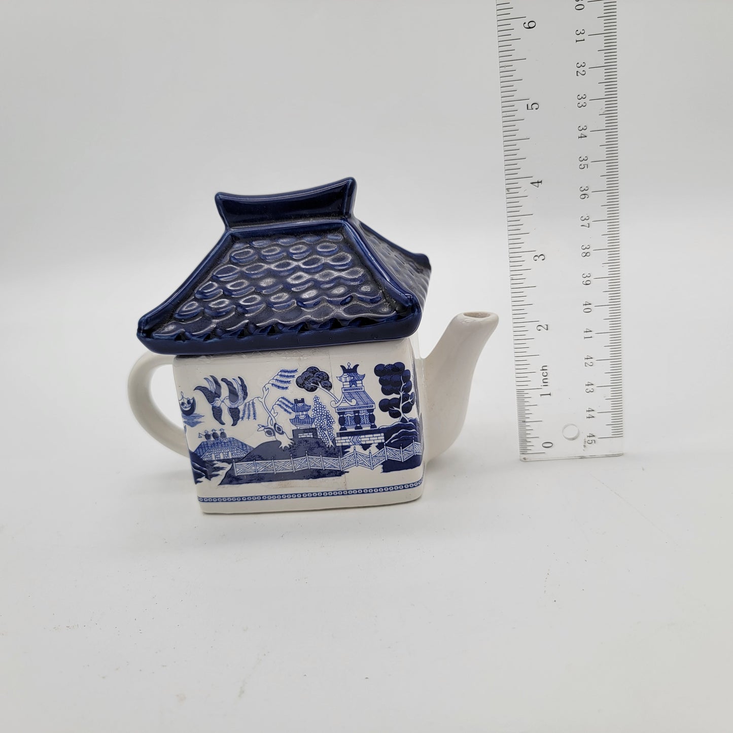 Pagoda Blue Willow Creamer