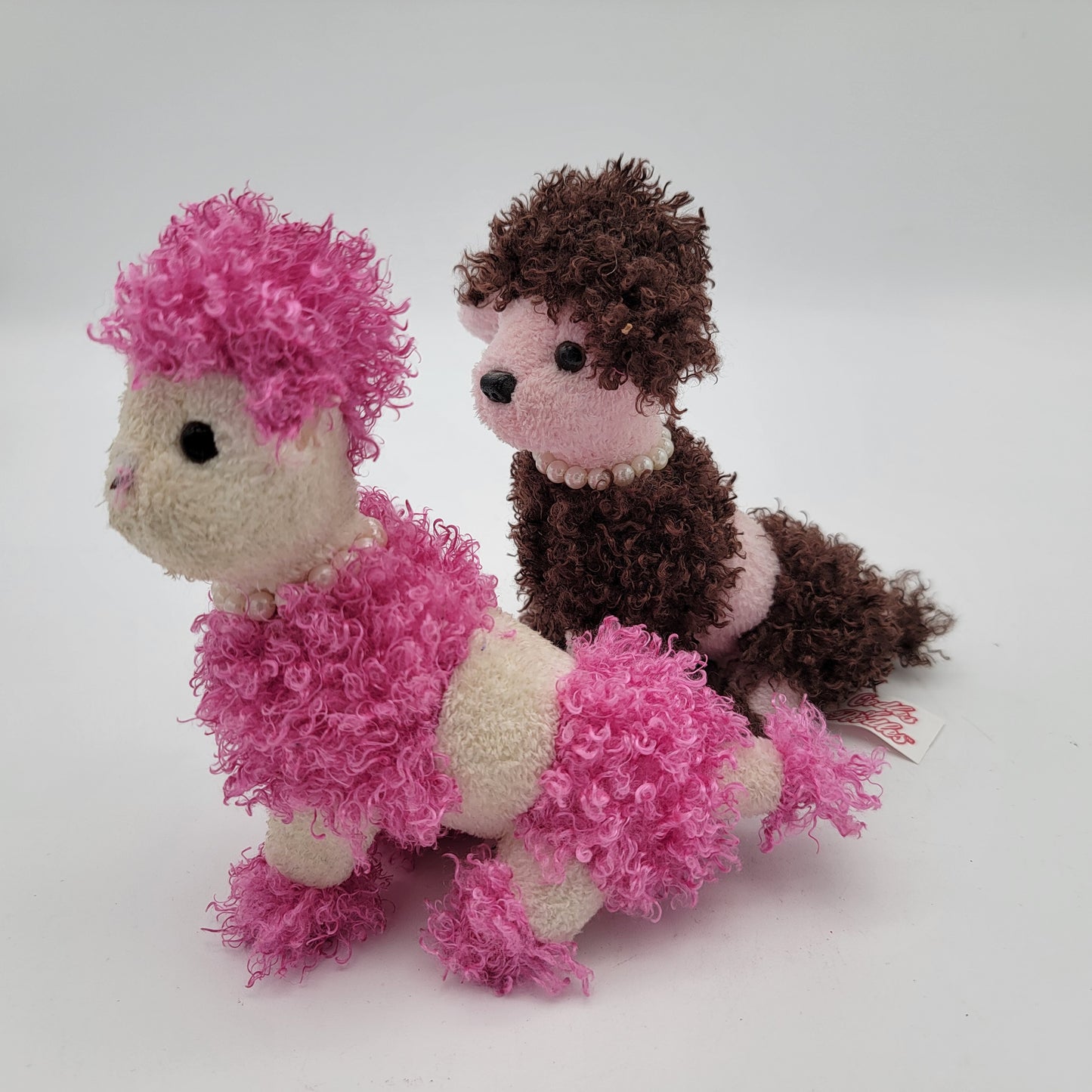 Oodles of Poodles Plush - 1 is as found