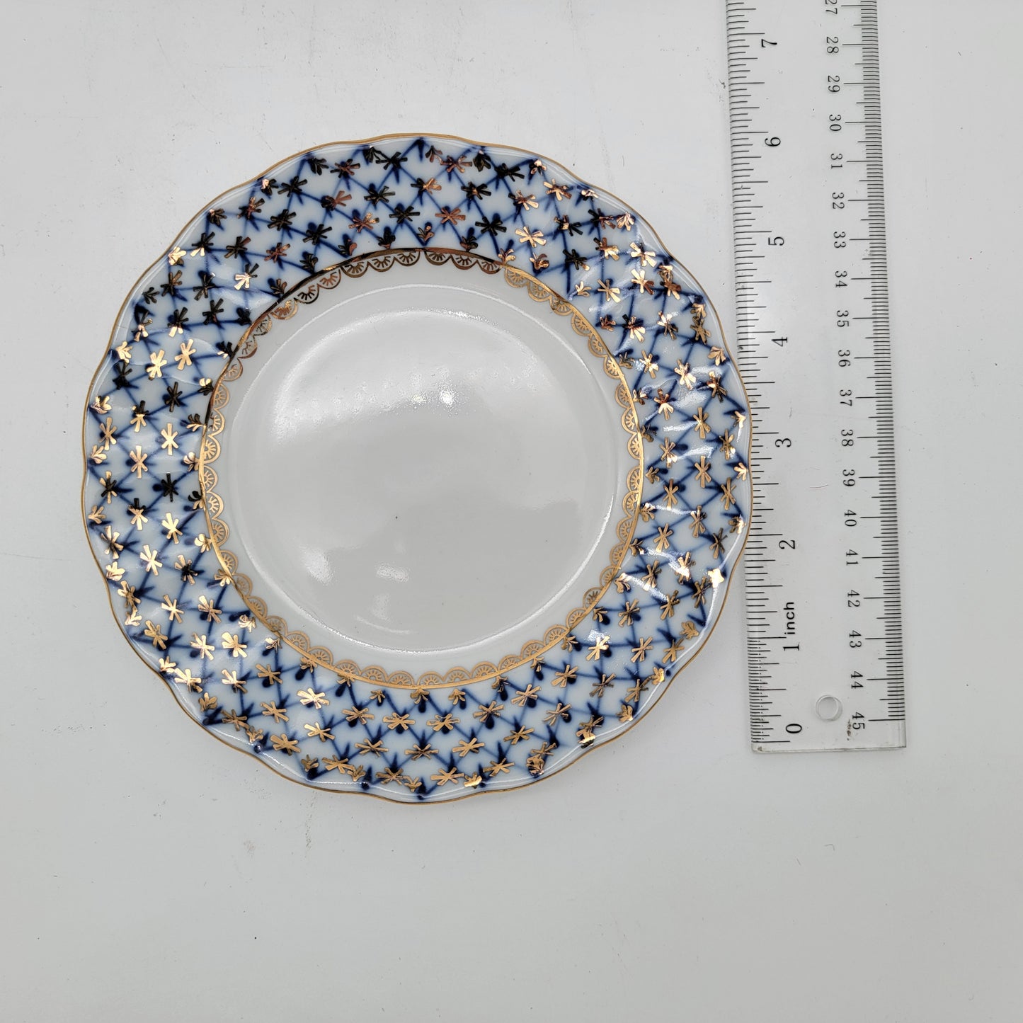 Set of 6 Imperial Lomonosov 22K Gold Cobalt Net Russian Bread or Dessert Plates