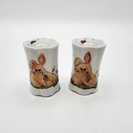 Adorable Bunny Pig Salt and Pepper Shakers