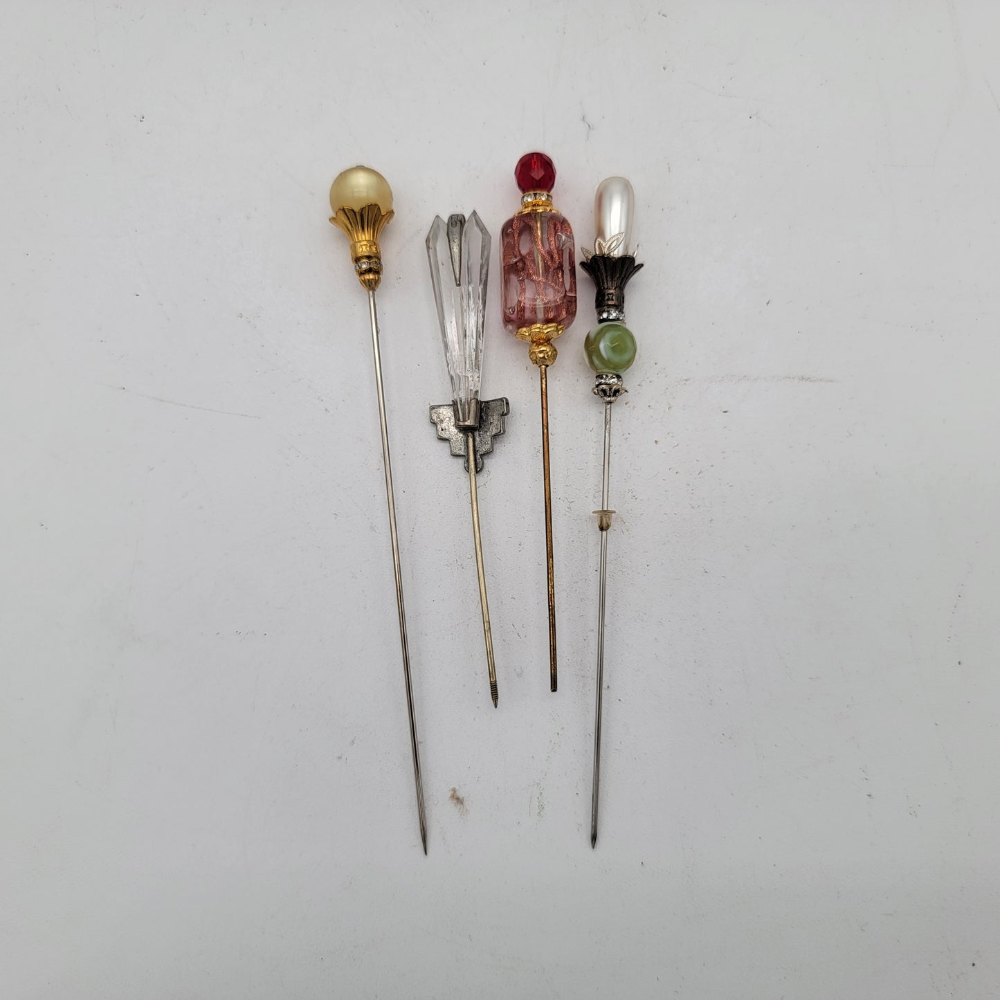 Victorian Trading Co Hat Pin Holder with 4 Pins