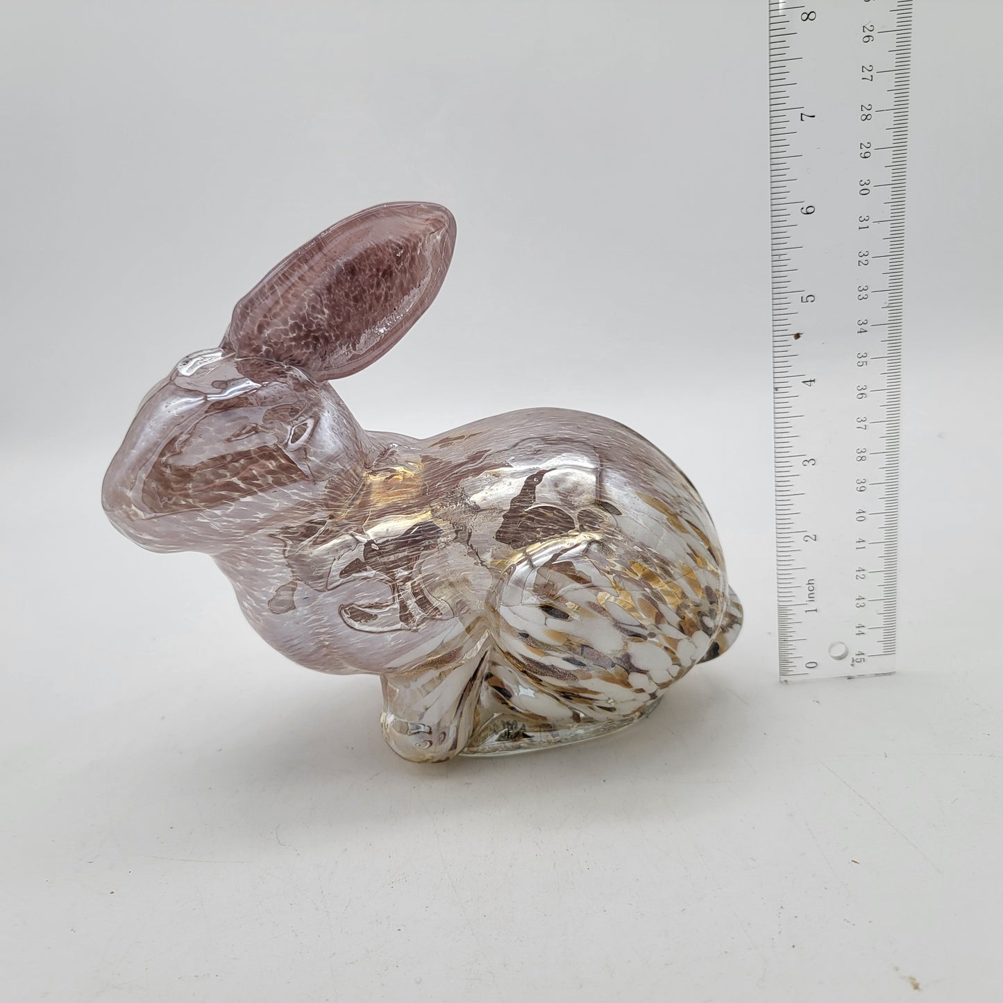 Art Glass Bunny Sitting