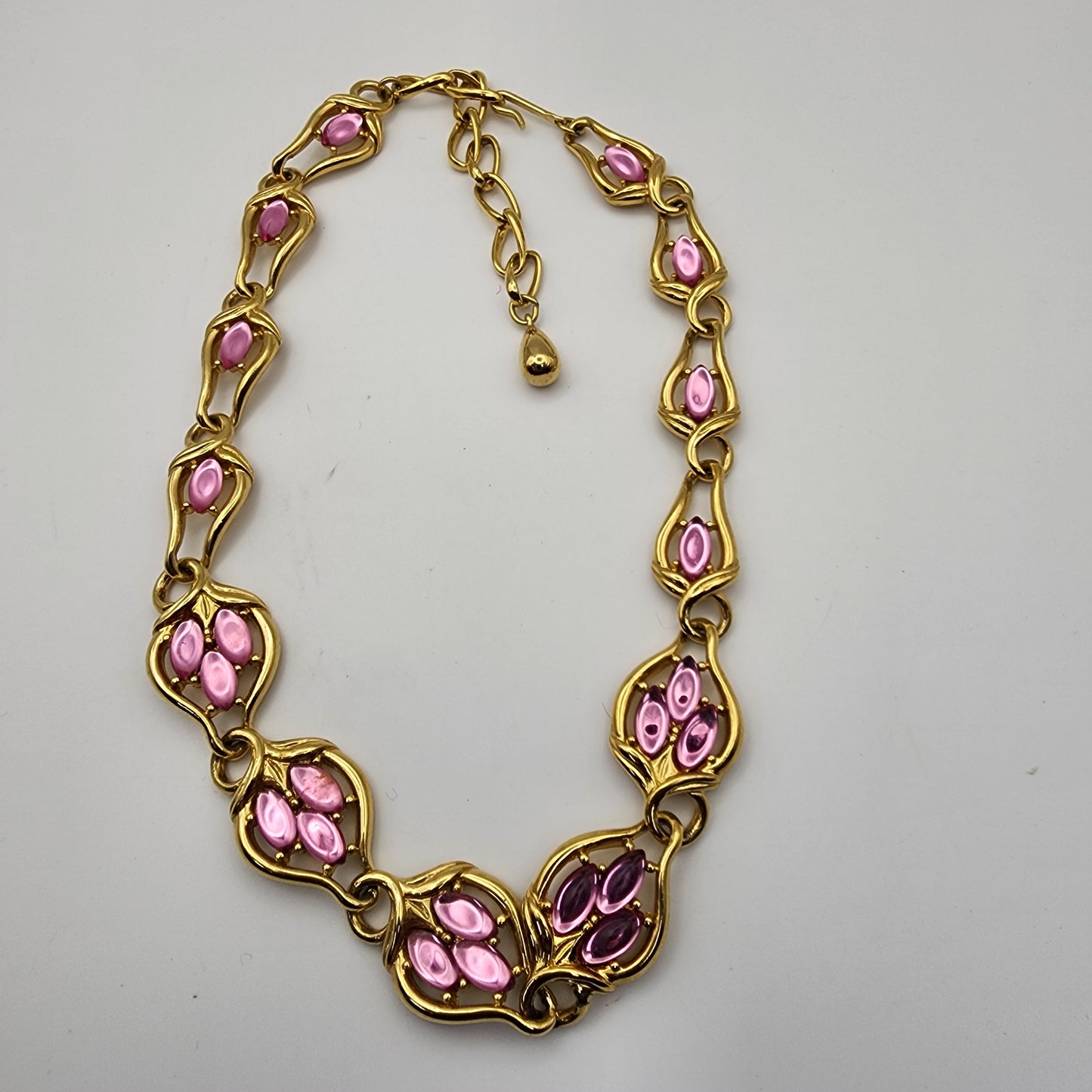 Vintage Trifari Pink Rhinestone Necklace