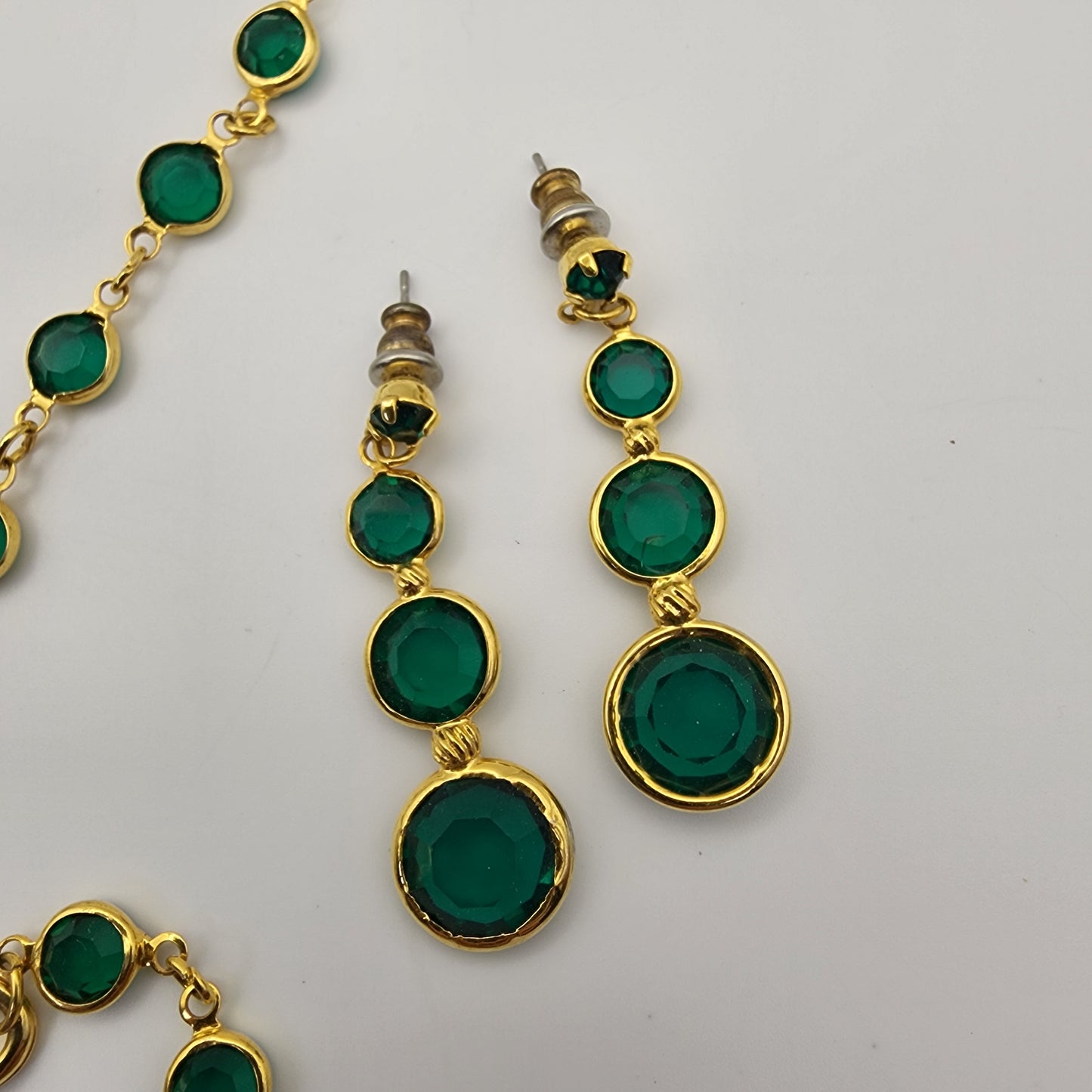 Vintage Green Austrian Crystal USA Bezel Set Necklace Bracelet Earrings