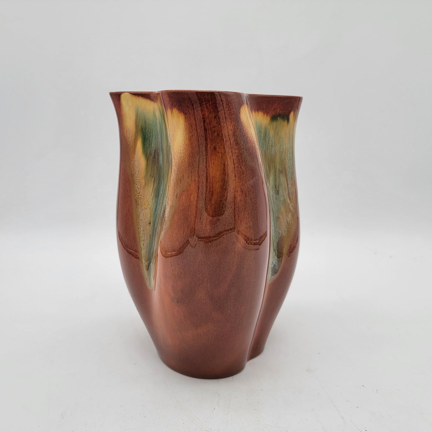 Royal Haeger Pottery R1946 Unique Shaped Vase