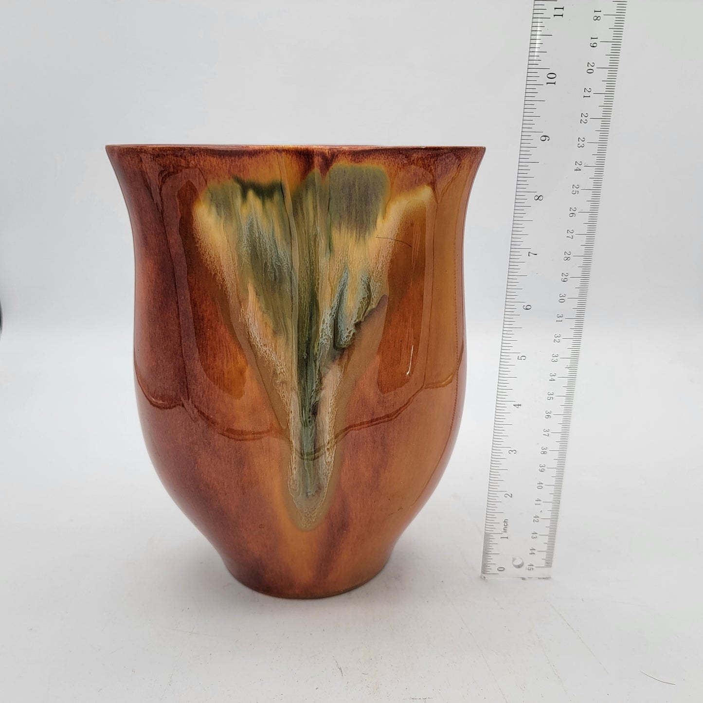 Royal Haeger Pottery R1946 Unique Shaped Vase