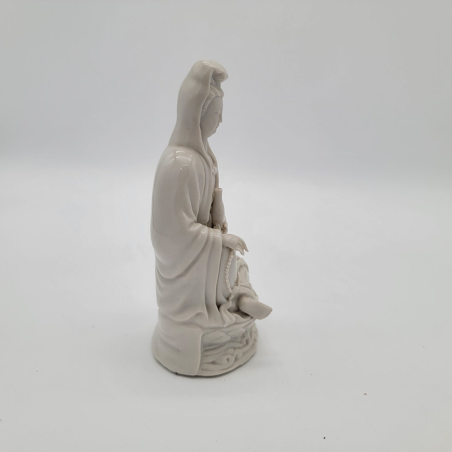 Blanc de Chine Figure of Guan Yin