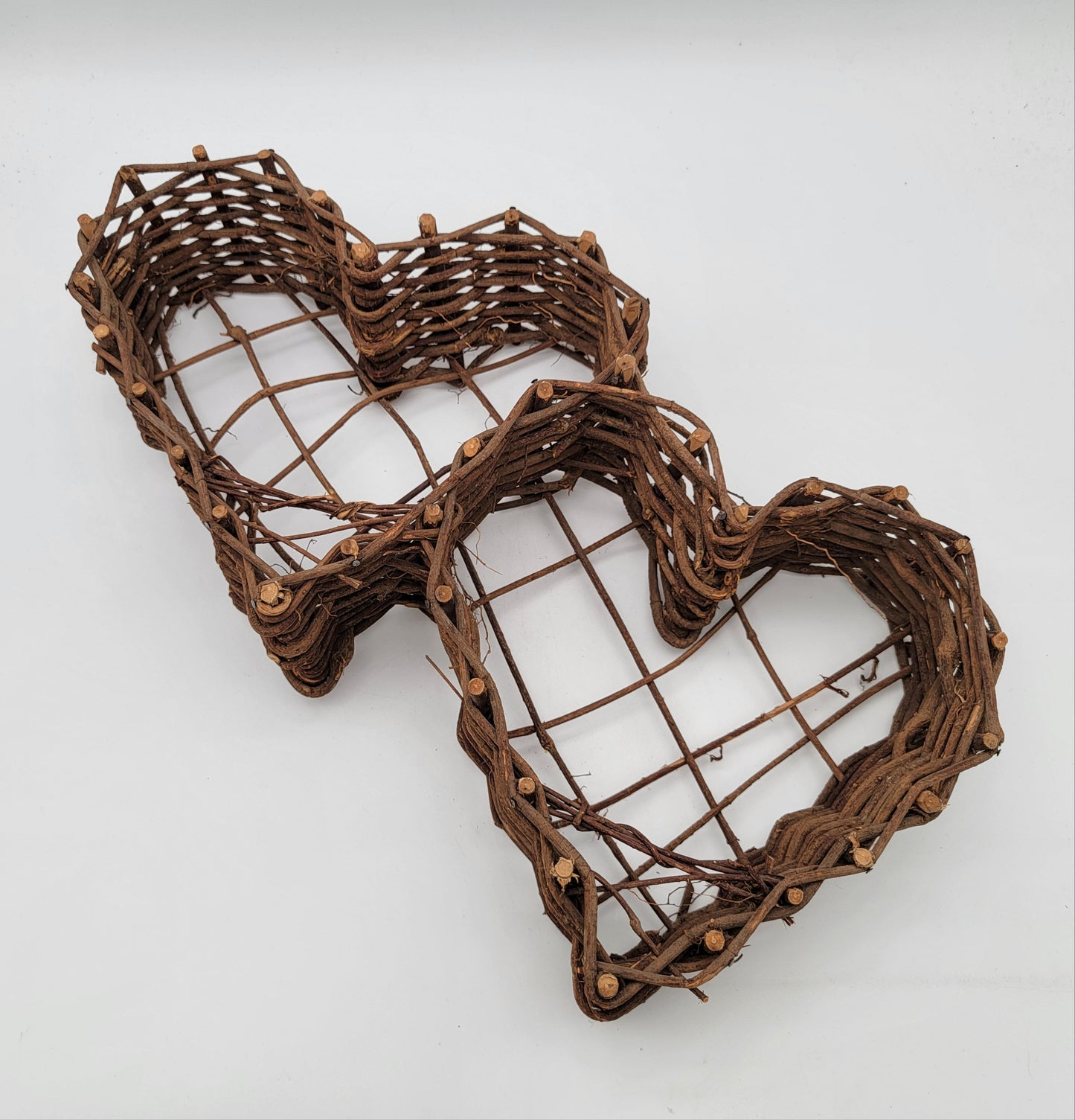 Vintage Wicker Rattan Double Hearts Wall Hanging