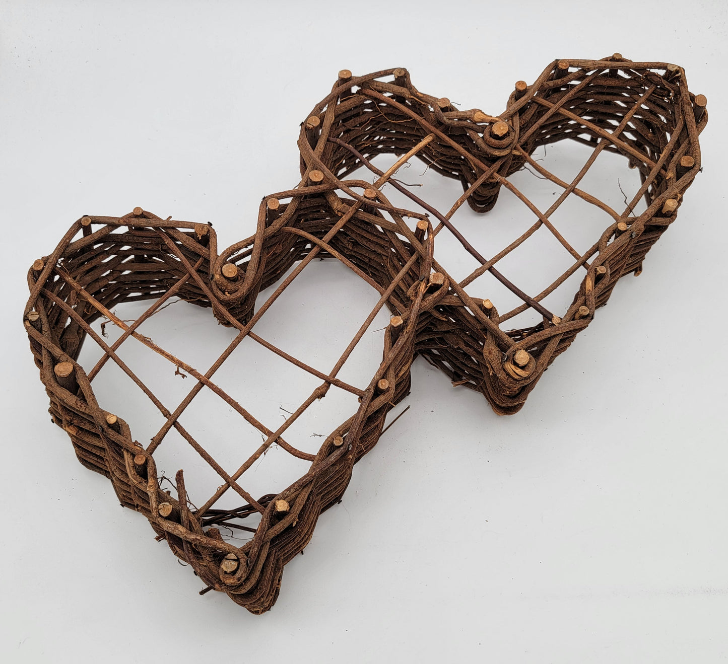 Vintage Wicker Rattan Double Hearts Wall Hanging