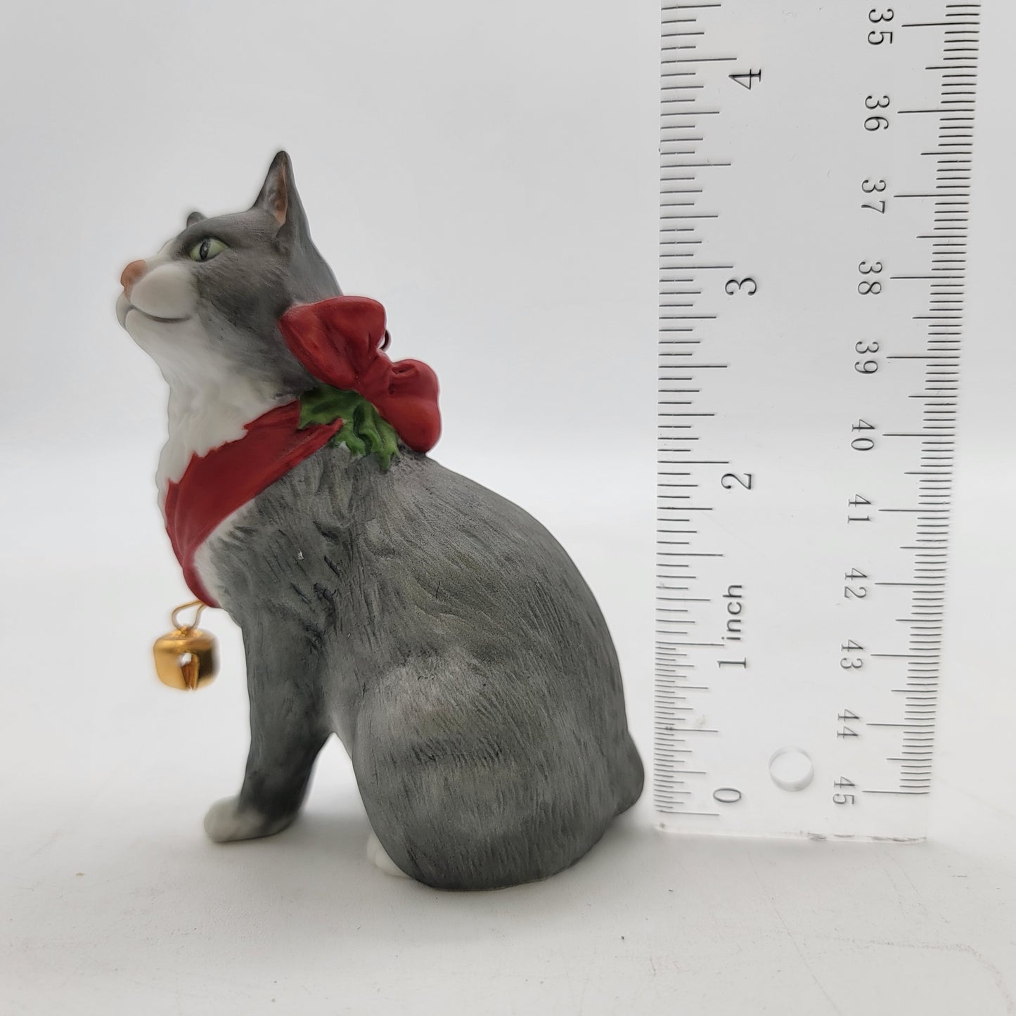 Hallmark Noelle Keepsake Ornament Collector's Club Cat Kitten 1989