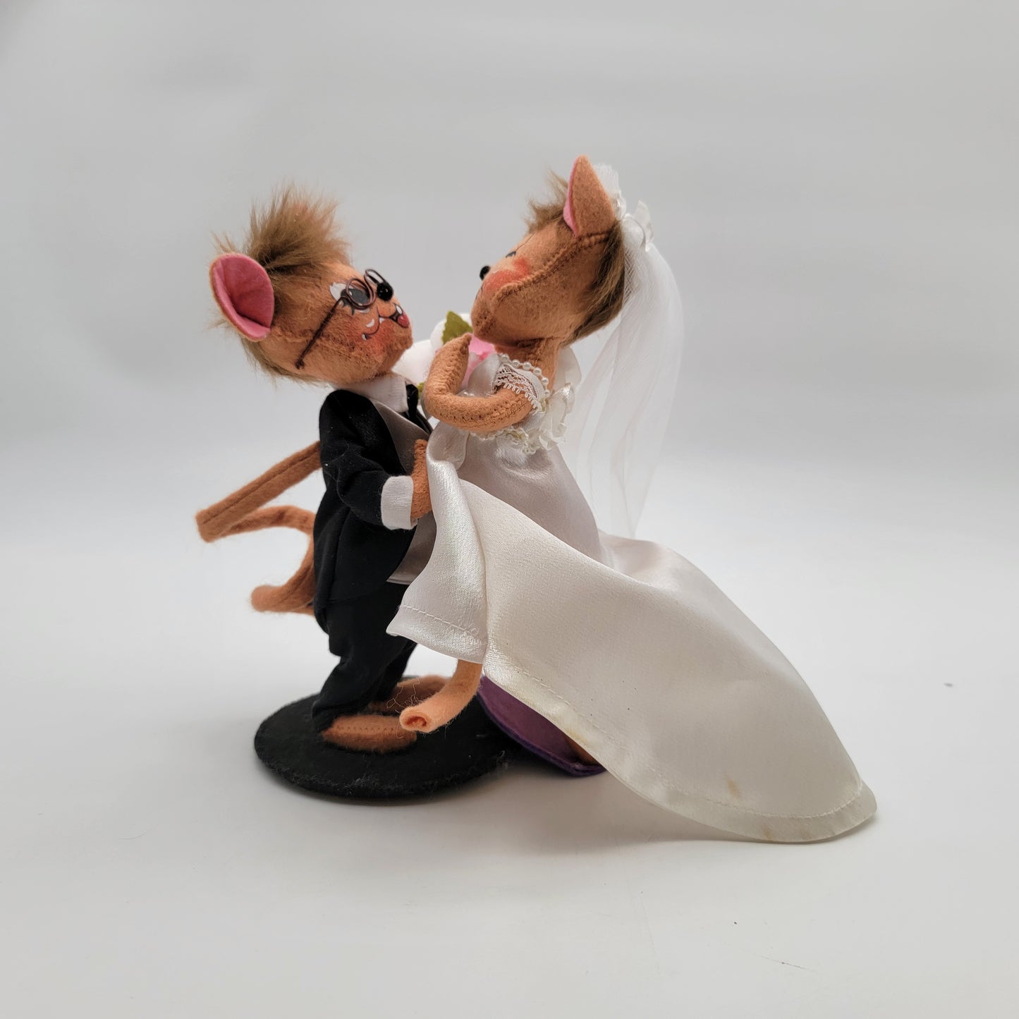 Annalee Mobilitee Wedding Mice Doll Set Bride & Groom
