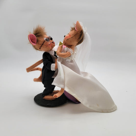 Annalee Mobilitee Wedding Mice Doll Set Bride & Groom