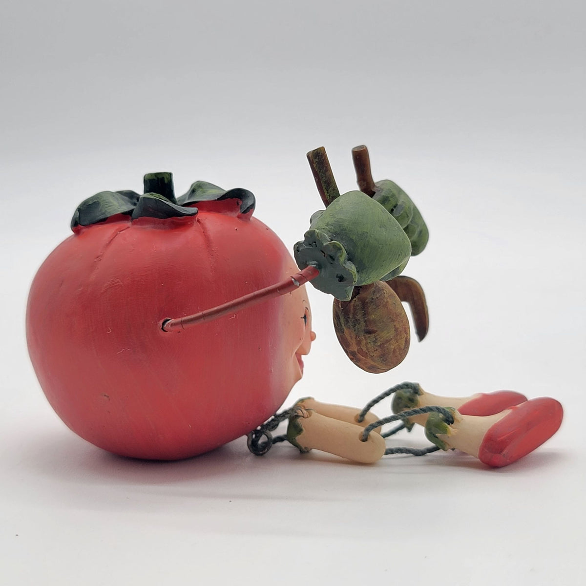1980d Anthropomorphic Tomato Shelf Sitter