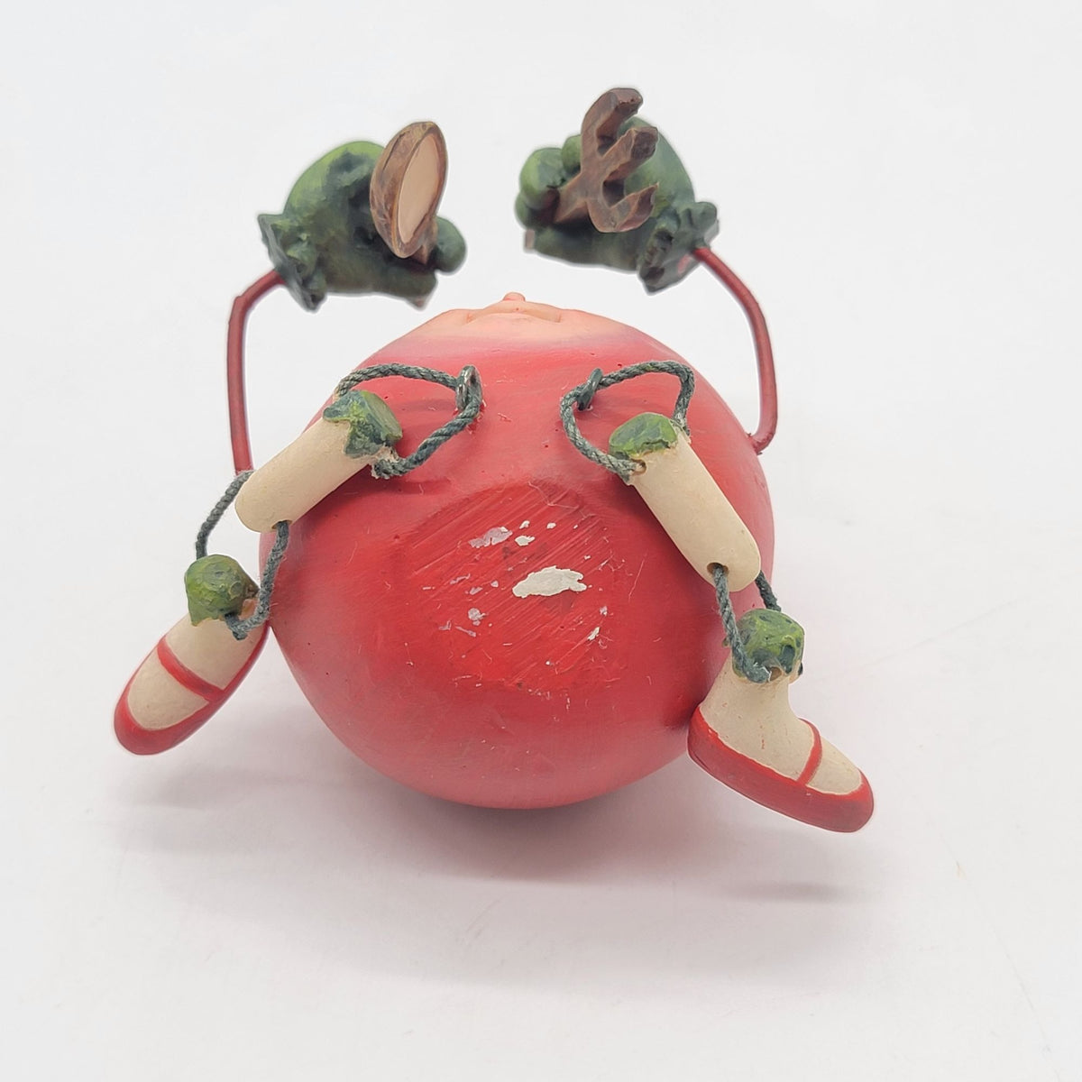 1980d Anthropomorphic Tomato Shelf Sitter