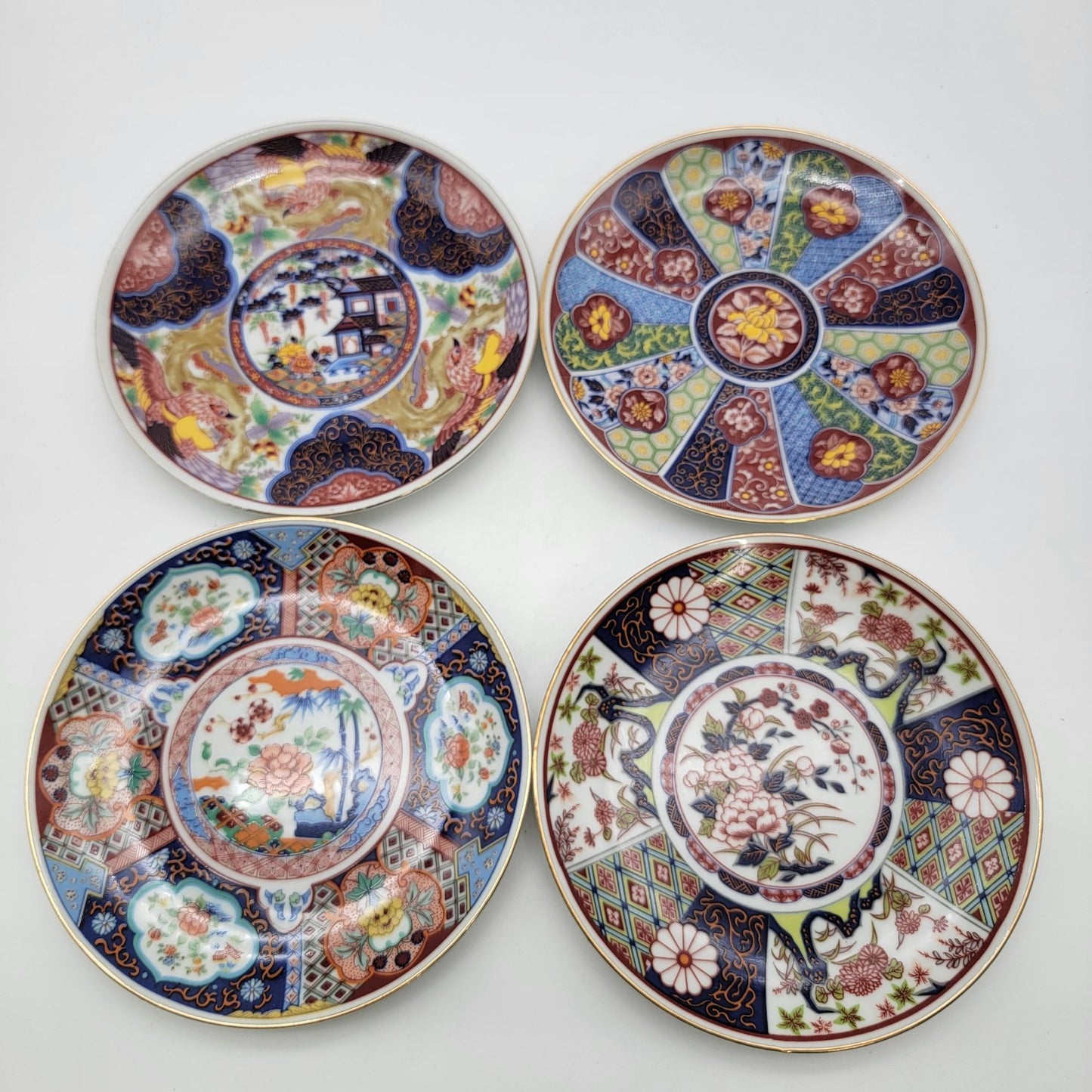 Set Of 4 Imari Ware Porcelain Plates 6.5"