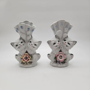 Set Of 2 Vintage Kitschy Double Kitten Porcelain Vases With Roses