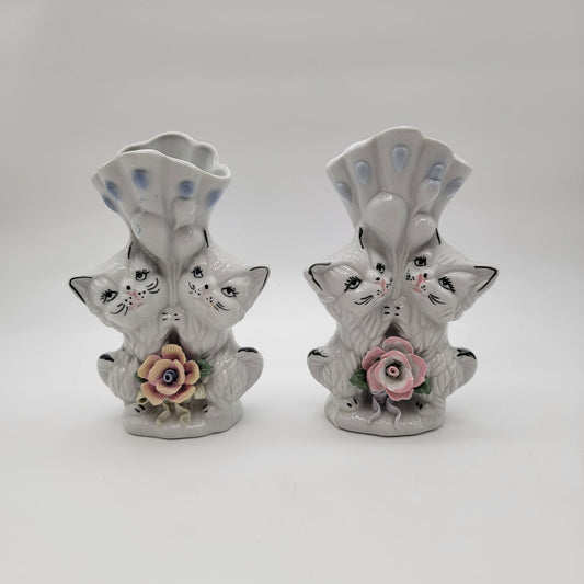 Set Of 2 Vintage Kitschy Double Kitten Porcelain Vases With Roses