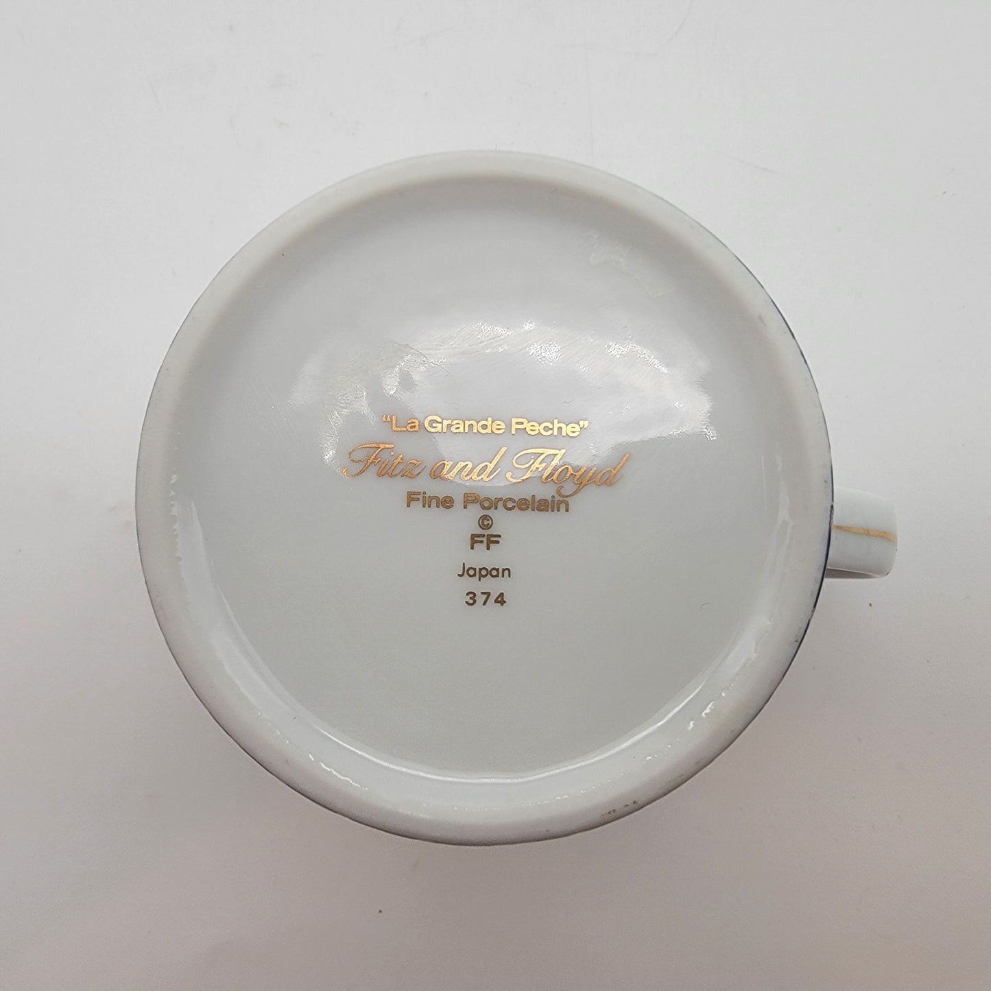 Pair of Fitz & Floyd Blue and Gold Fish La Grande Peche Porcelain Mugs