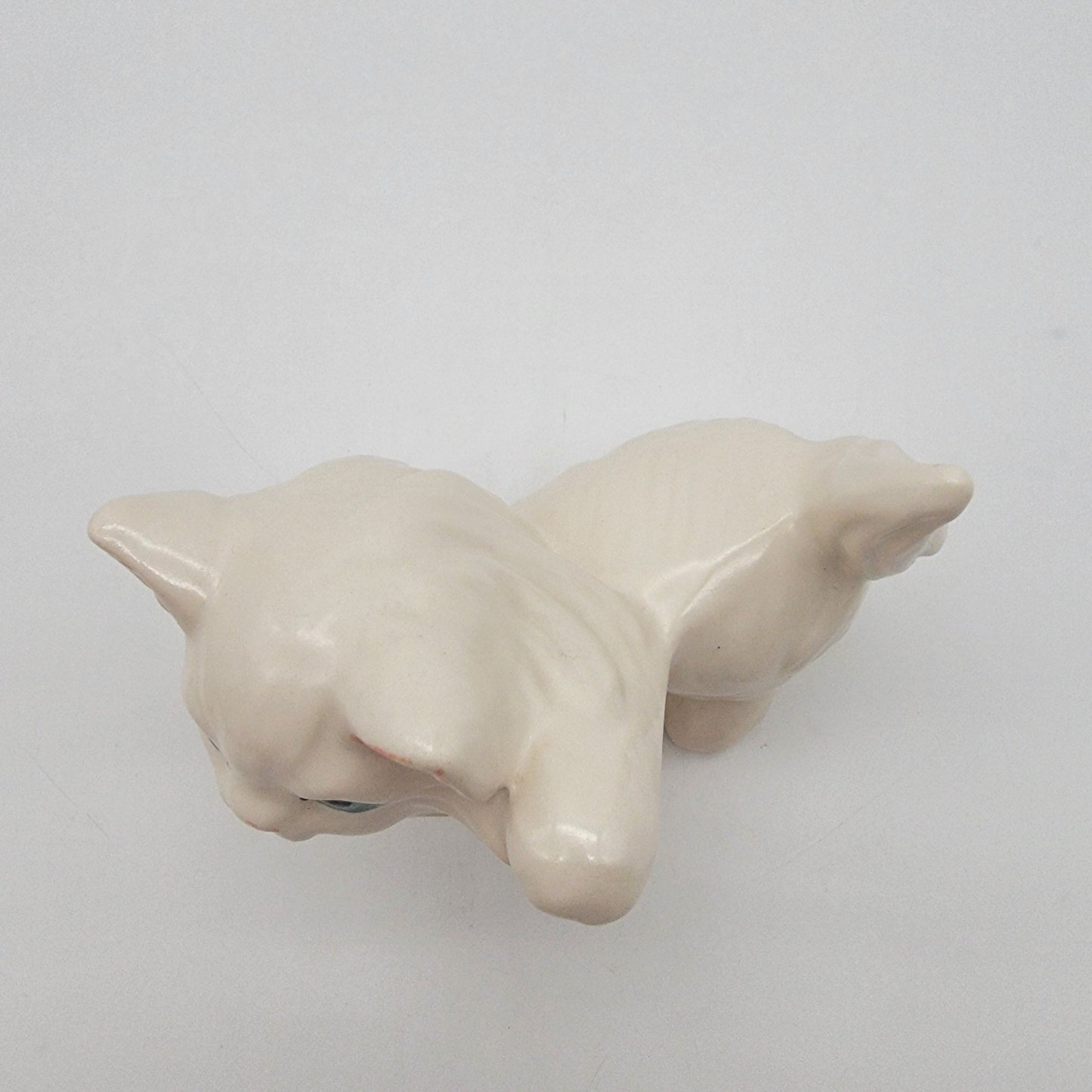 Vintage White Porcelain Persian Kitten Cat Figurine