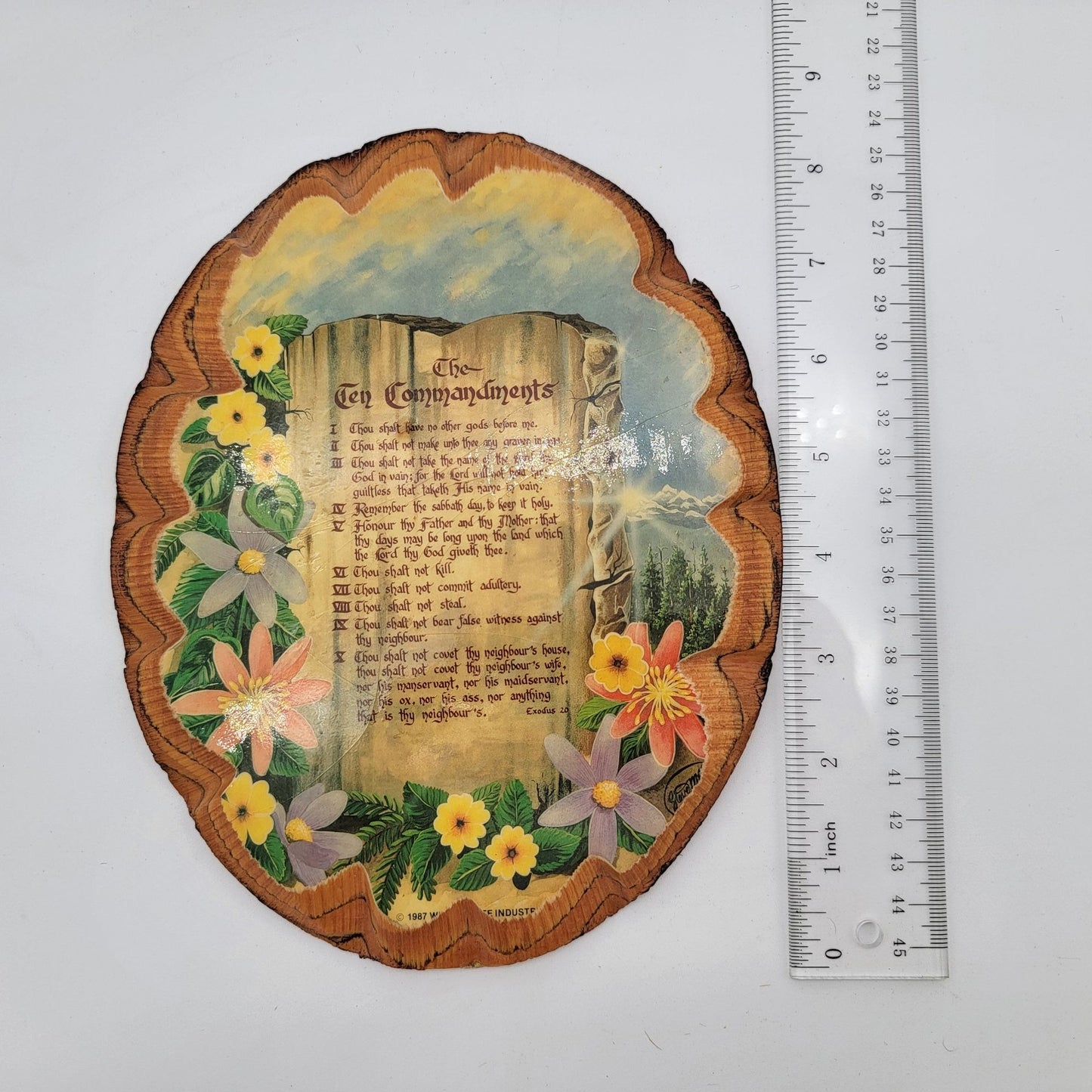 Pair of Vintage 1987 Wooden Wall Plaques With Bible Verses